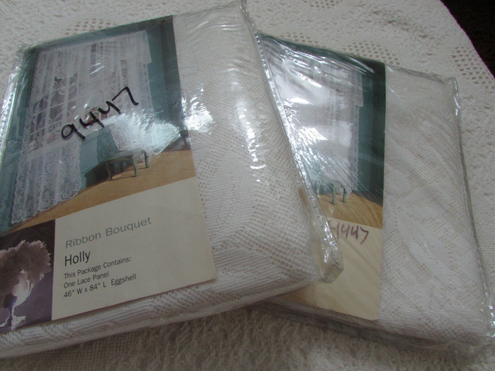 VINTAGE PAIR PANELS LACE CURTAIN HOLLY RIBBON BOUQUET 46×84 EGGSHELL NEW in PKG