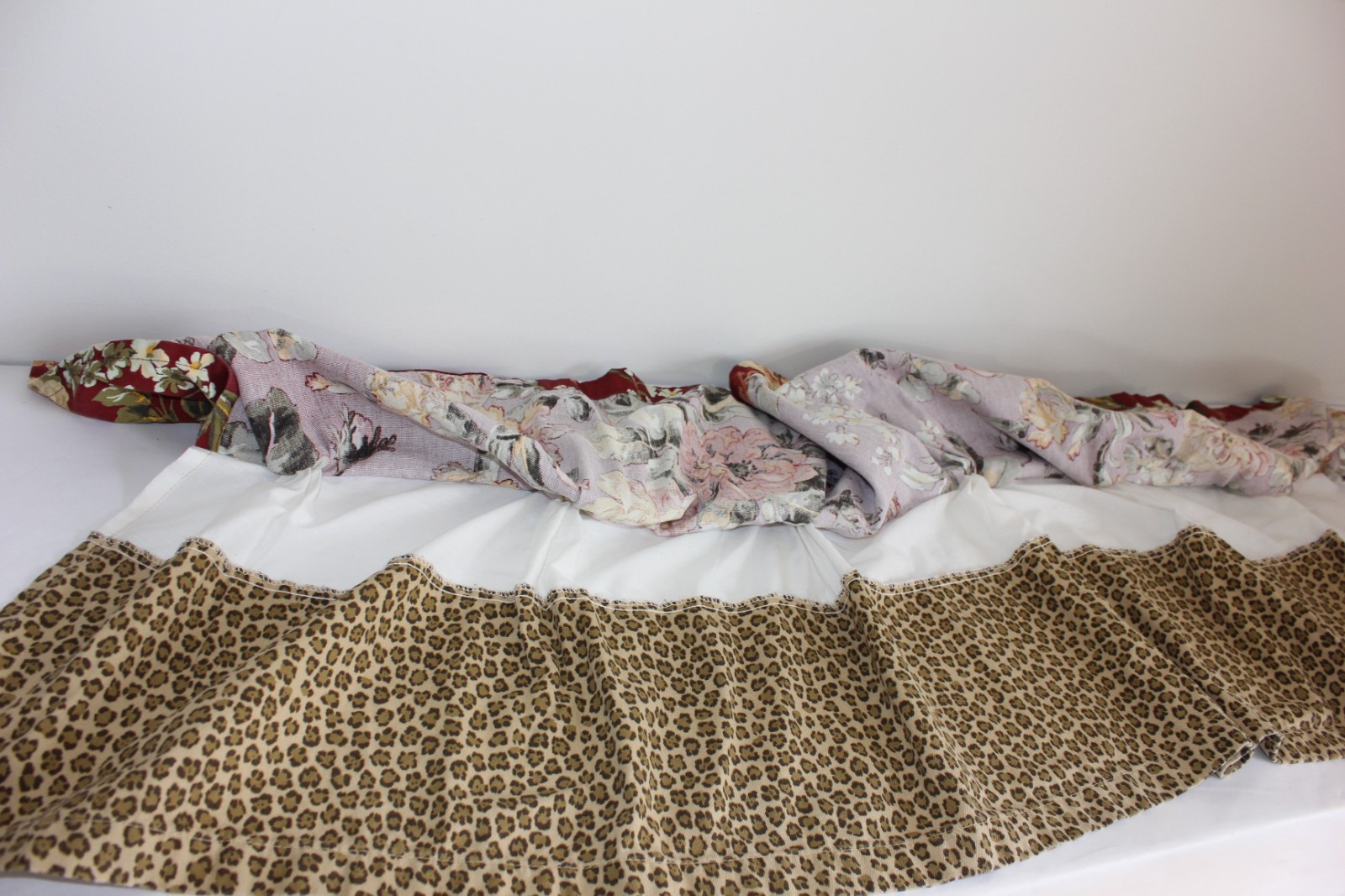 American Living Layered Floral Leopard Valance 48×18 Pinch Pleat Back Tab Cotton