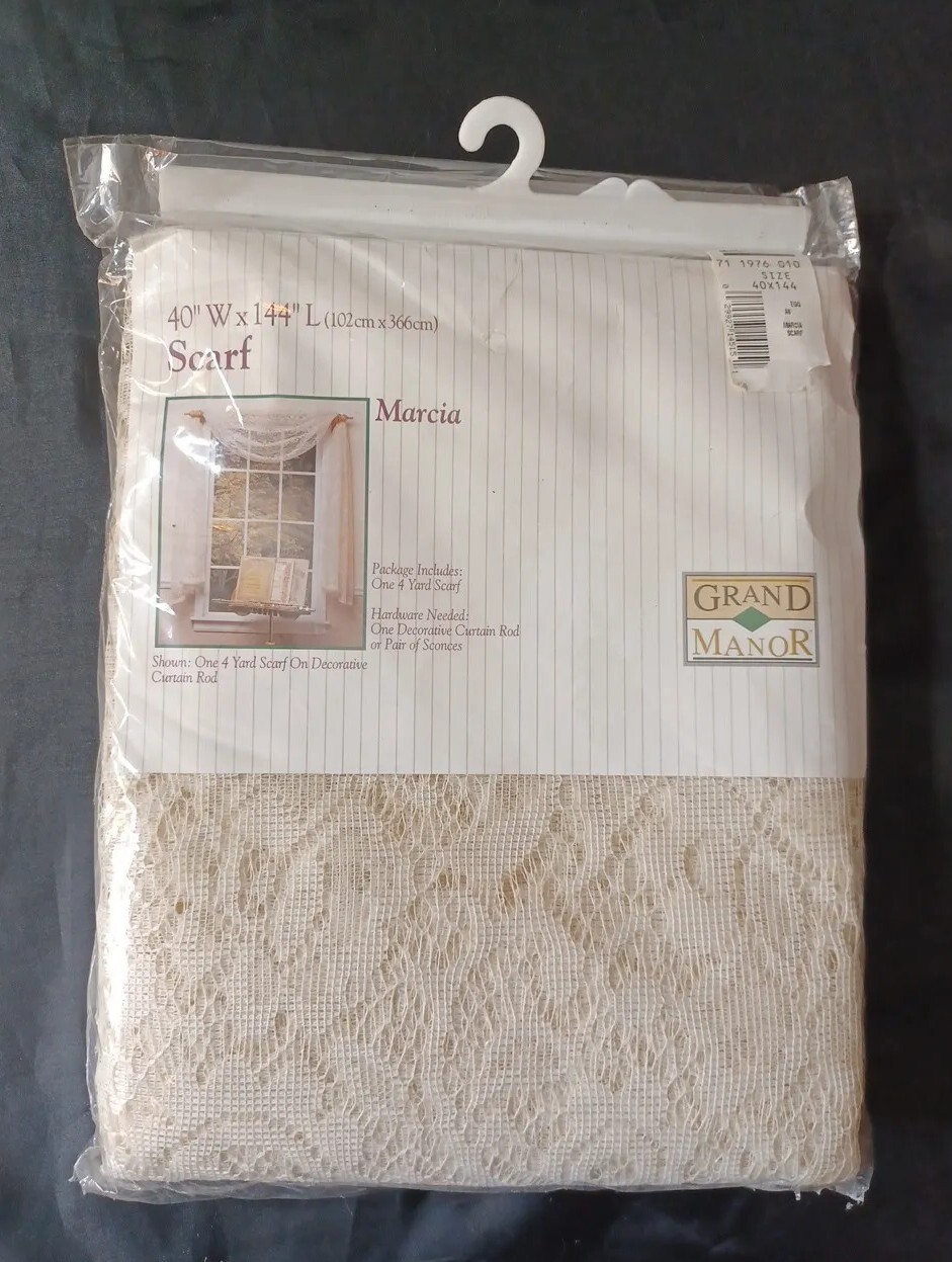 VINTAGE NOS WINDOW SCARF LACE EGGSHELL CREAM MARCIA GRAND MANOR 40″ W X 144 ” L