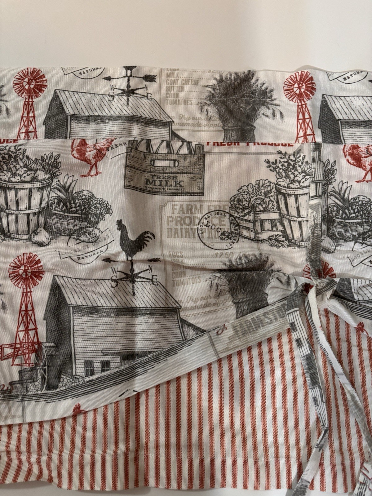 Better Homes & Gardens Red Rustic Farm Print Valance 60 x 16” Farmhouse Country