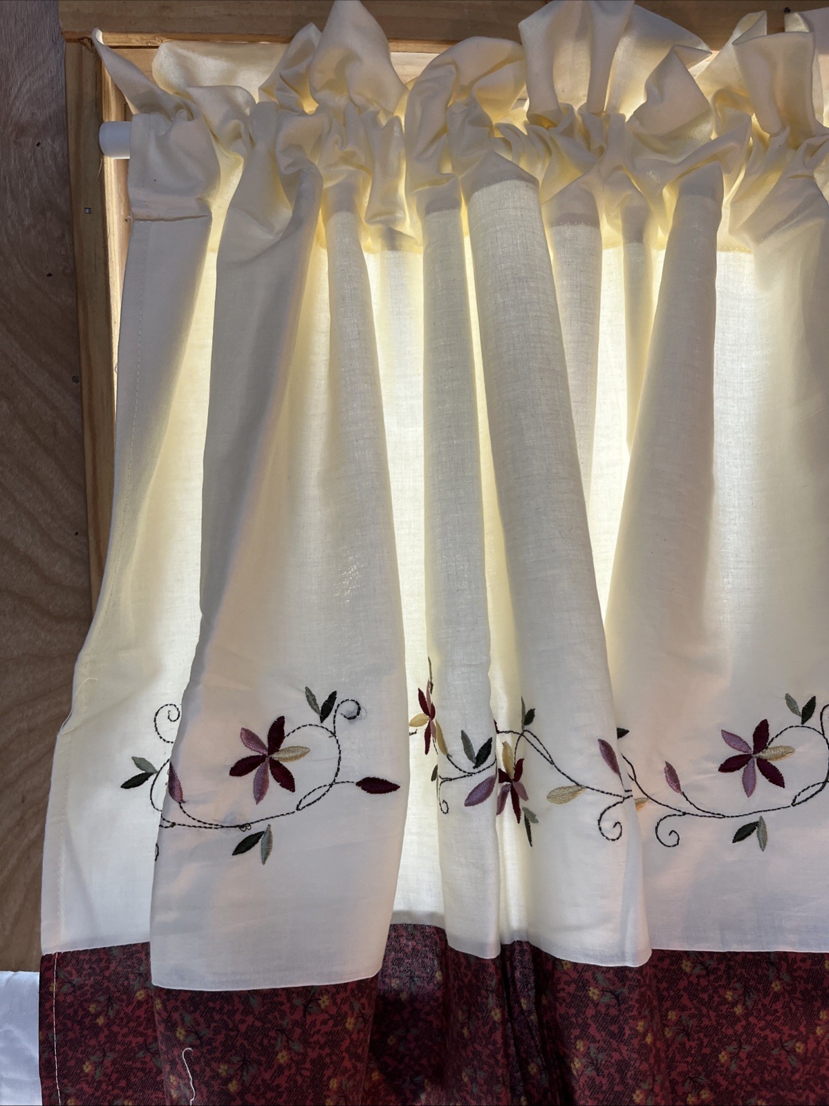 Cotton Window Valance Off White w/ Maroon Floral design 82” X 20.5” Lot of (3)