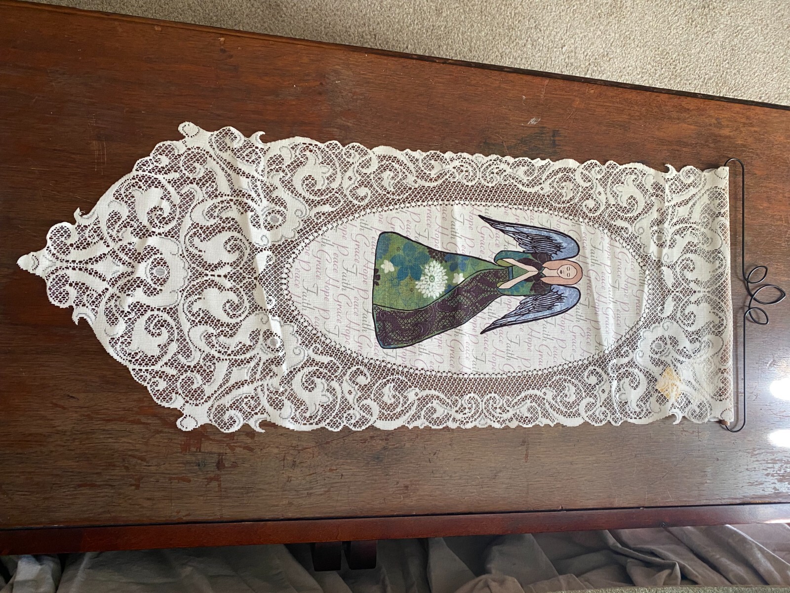 Heritage NEW WALL HANGERS w/Rod #WH25E-0101. Faith Angel, ecru color.