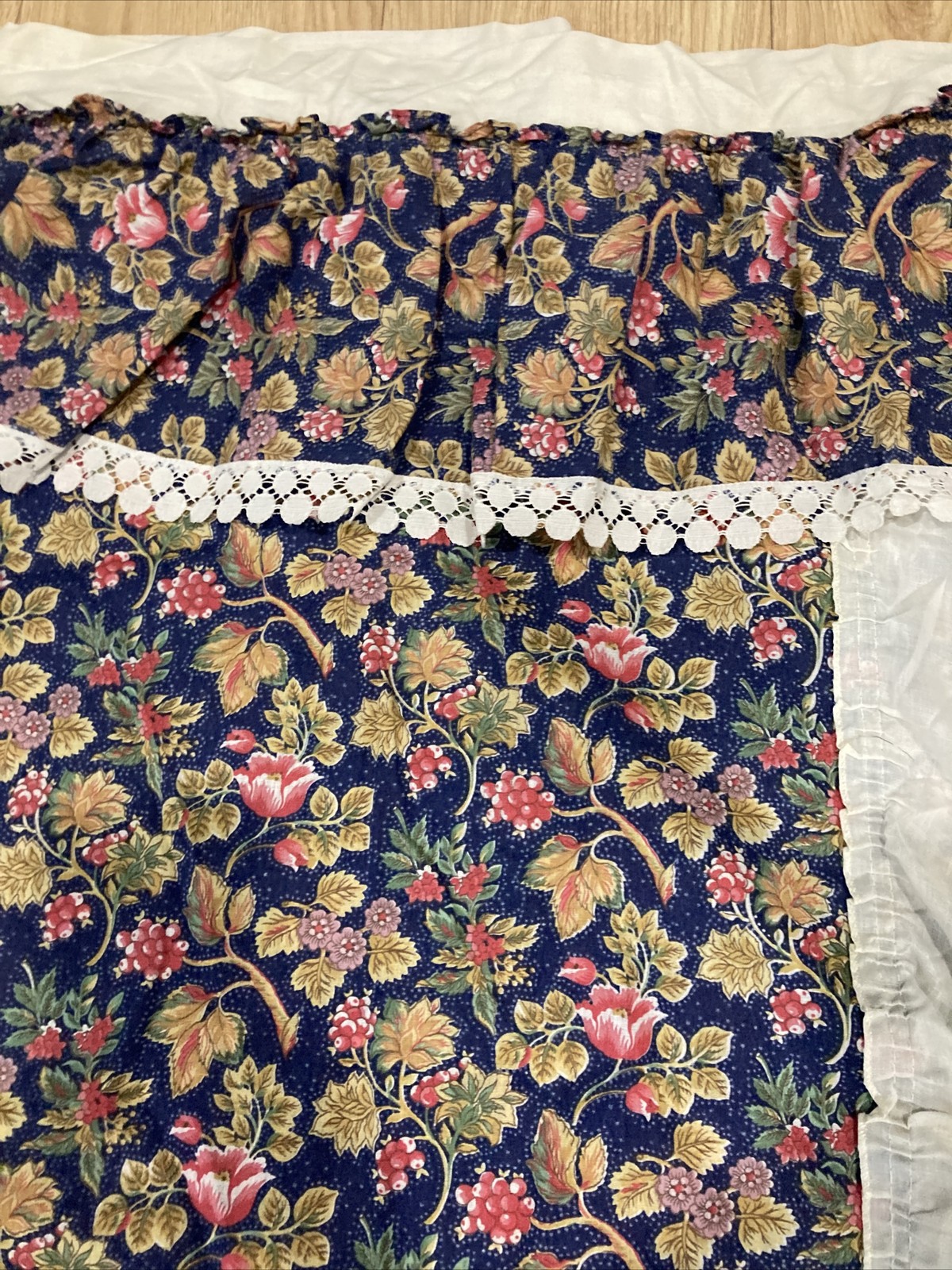 2 Pairs Attached Valances Rifled Laced Cotton Blend Floral Curtains 45”W/78”L