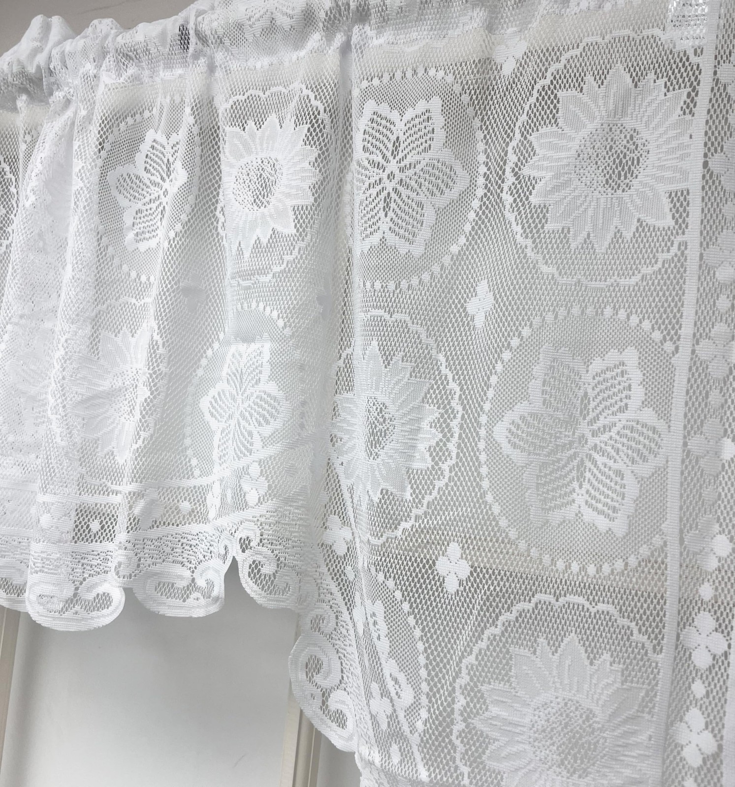 GOHD TimeLace Elegance 3PCS Tiers Set- Unique Lace Knit Design, Floral Patter…
