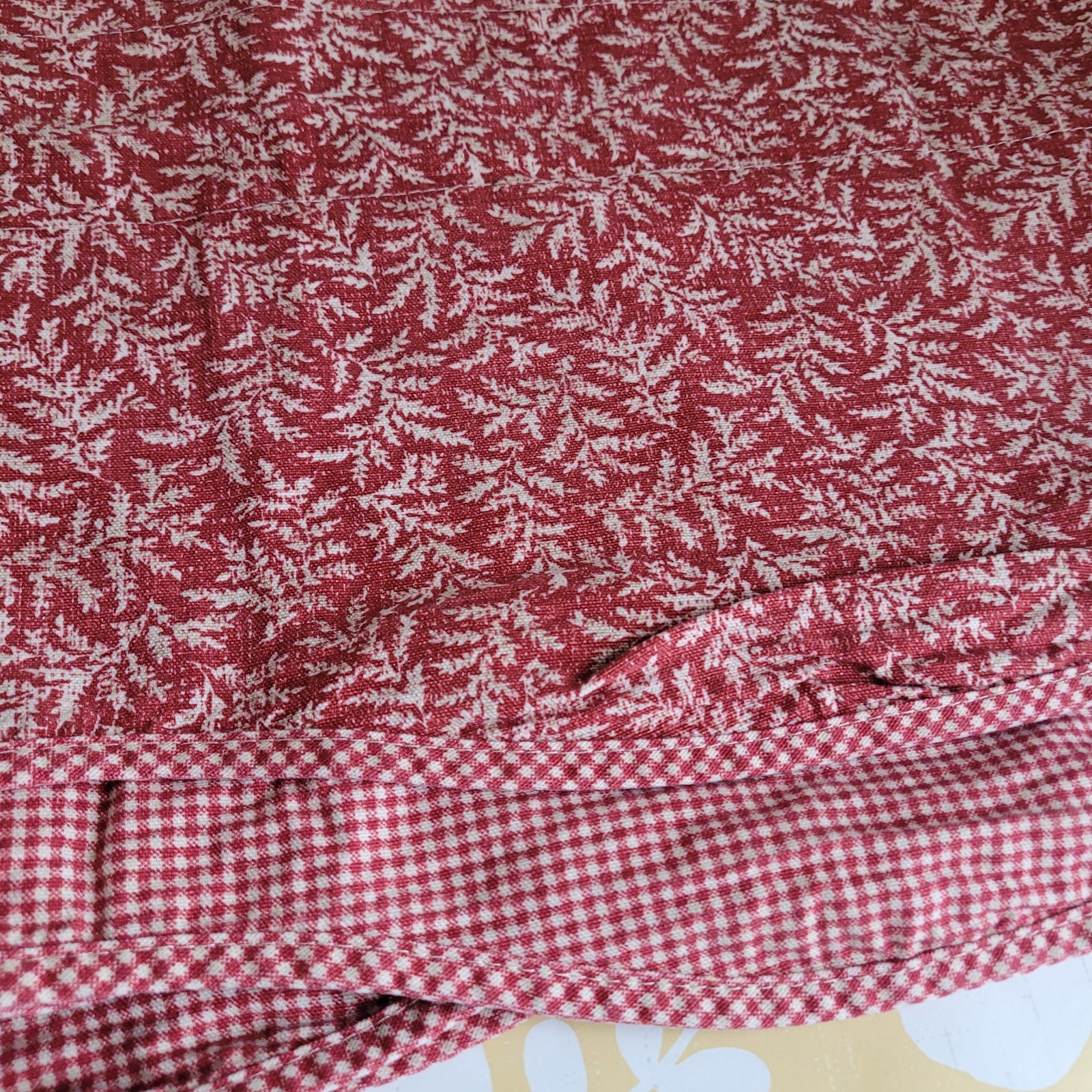 Waverly Red Fernwood & Gingham Check Valance Scalloped Edge 15.5×76 Set of 2