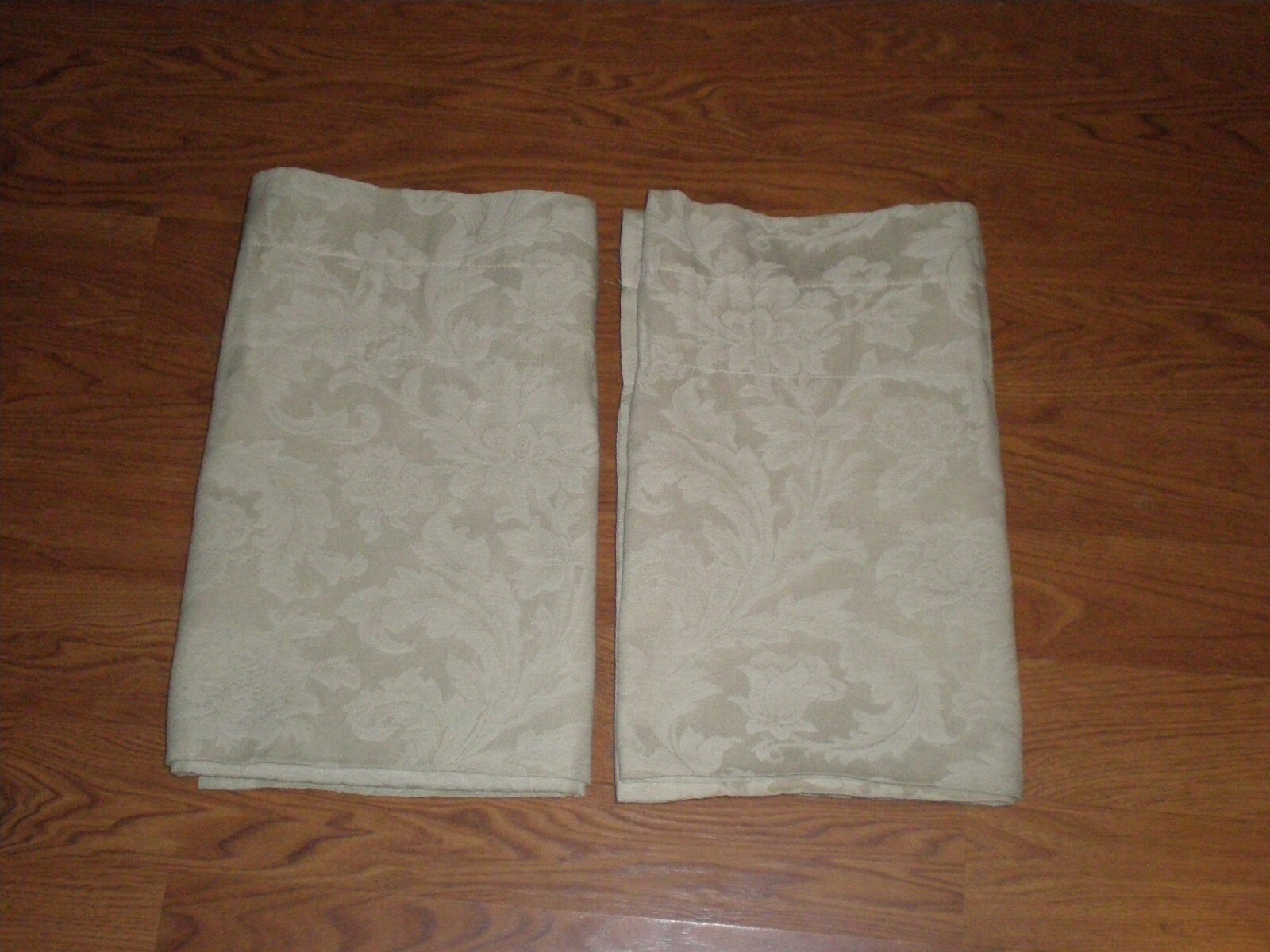 Burlington Damask Blouson Valance Acanthus Leaves Floral Cream Classic New