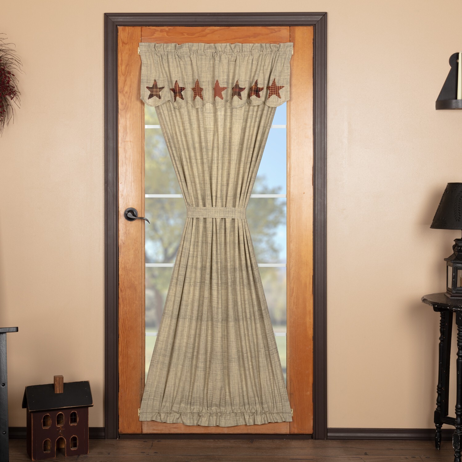 Abilene STAR DOOR PANEL WITH ATTACHED SCALLOPED LAYERED VALANCE 72X40