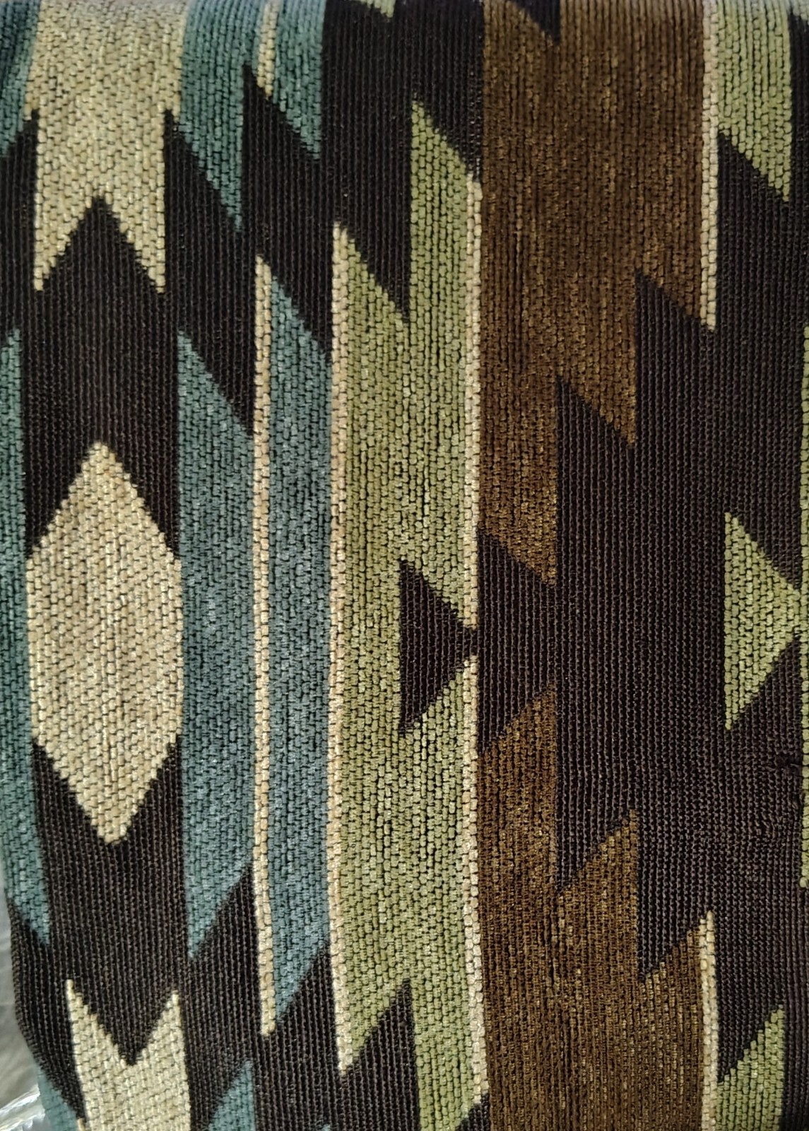 Croscill Home NEVADA Tailored Valance 88×17 New Old Stock Southwestern Geometric