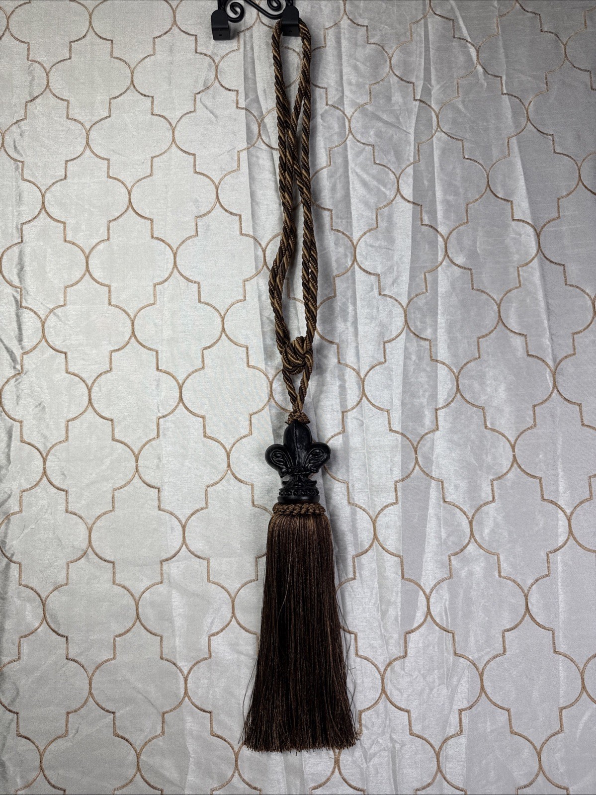 Curtain Tie Back Faux Wood Resin Center Rayon 9”Fringe