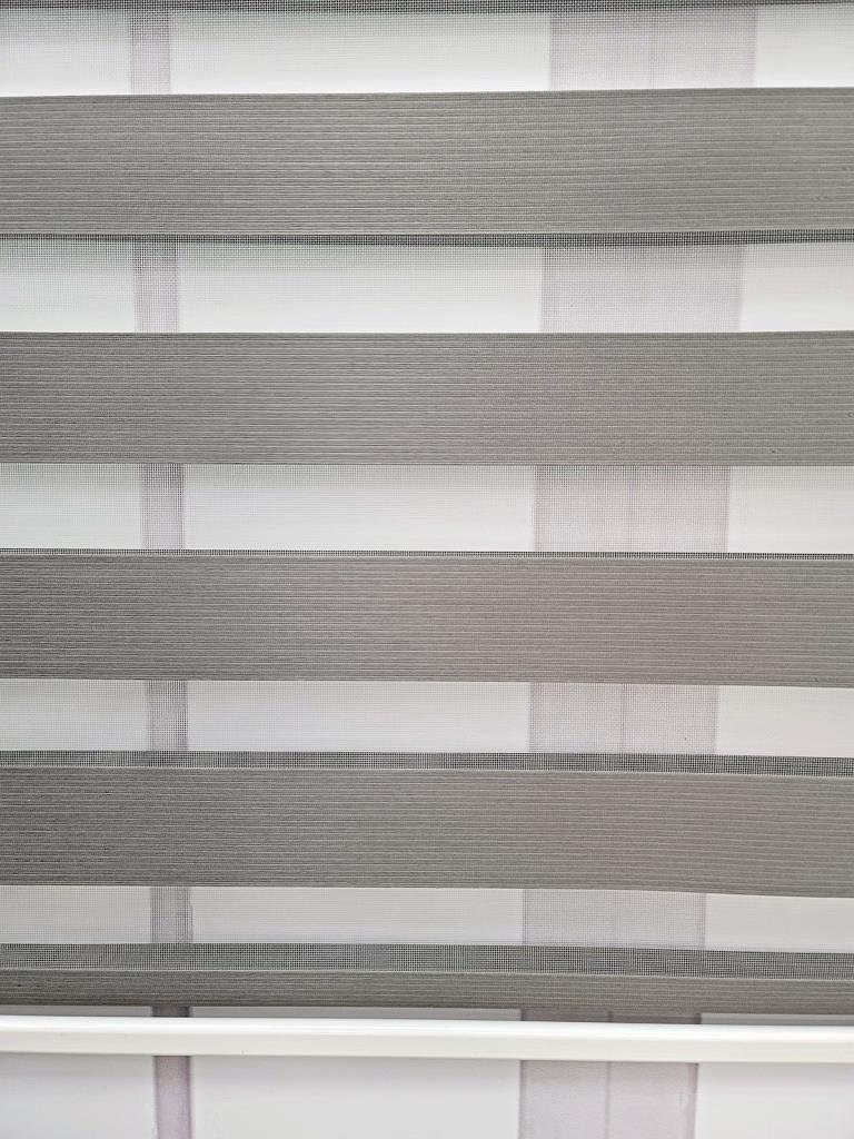 Straight Gray Color Fabric Zebra Roller Blinds Curtain For All Room, Light