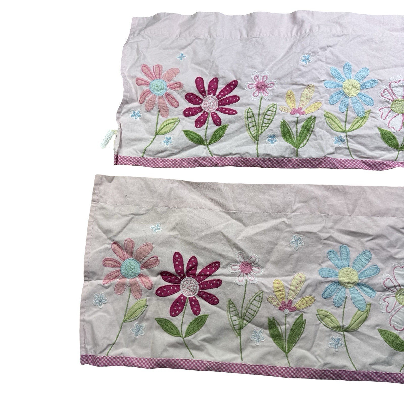 POTTERY BARN KIDS Pink DAISY GARDEN Flower Embroidery Gingham Curtain Valances