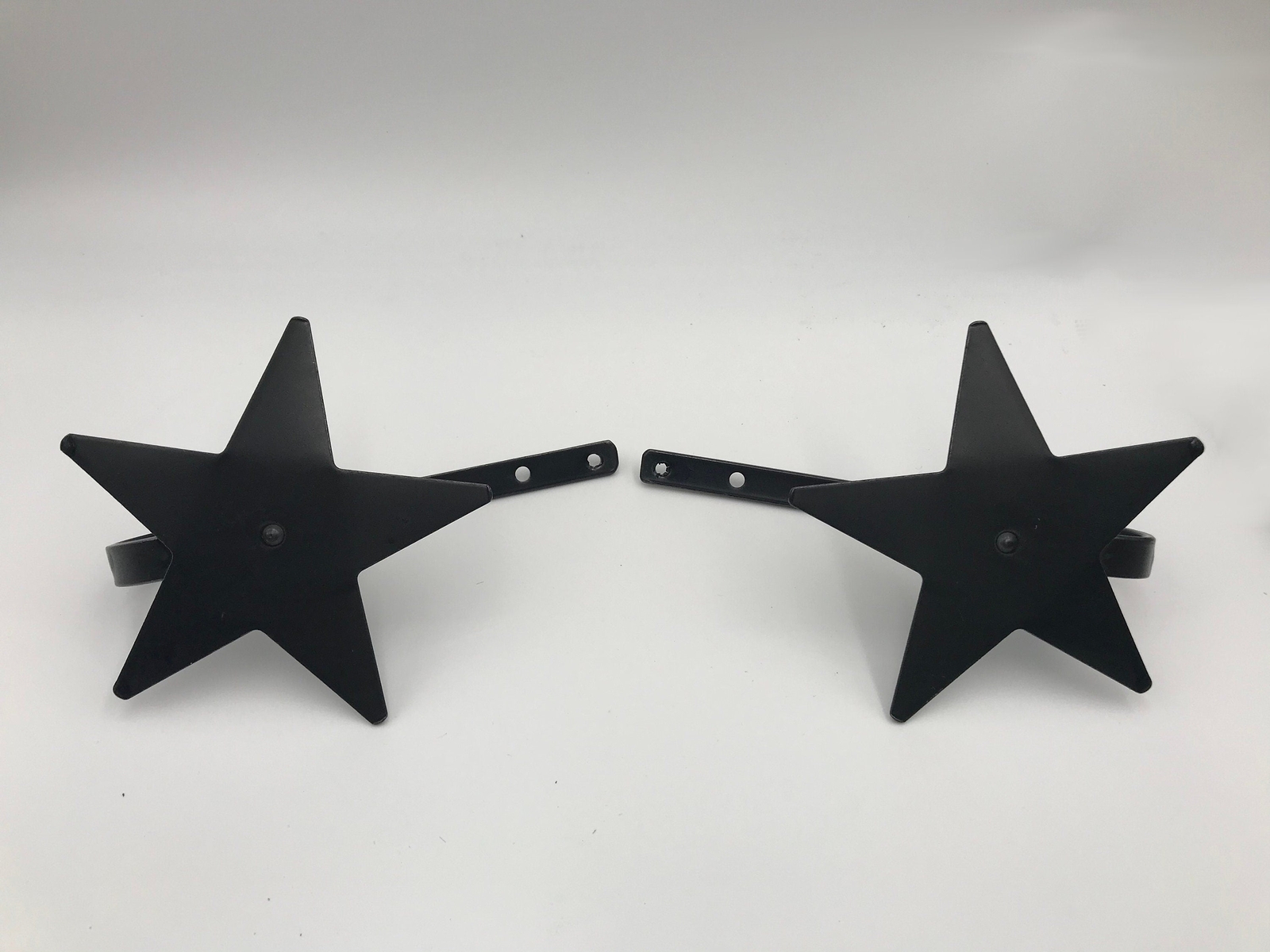 Curtain Tie Back – Heart or Star – Set of 2 – Amish made out of Wrought Iron