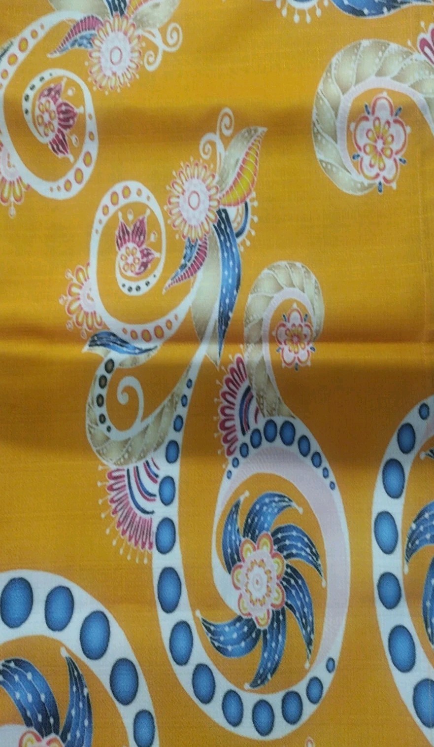 DesignQ Ornamental Floral Pattern With Flowers