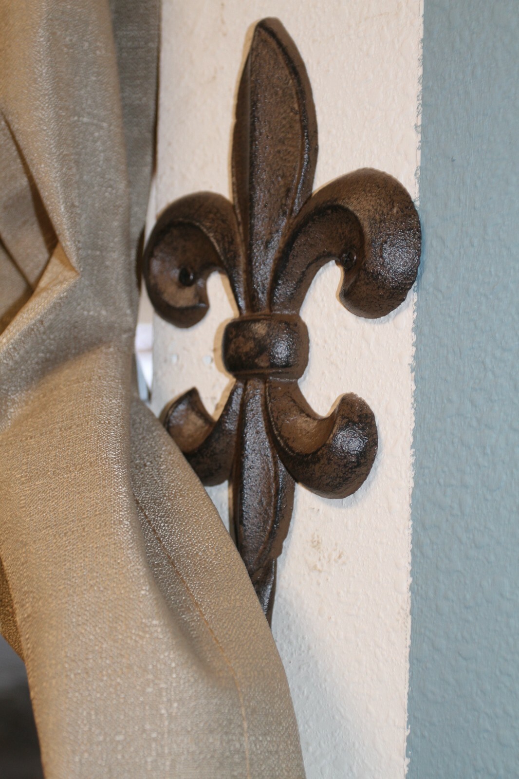 Extra Large Fleur De Lis Curtain Hold-Backs / Tie Backs Cast Iron, F-9b