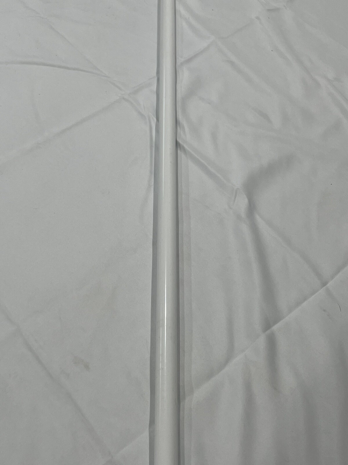 Amazon Basics Adjustable Tension Curtain Rod, 78-108″ White, Classic Finials