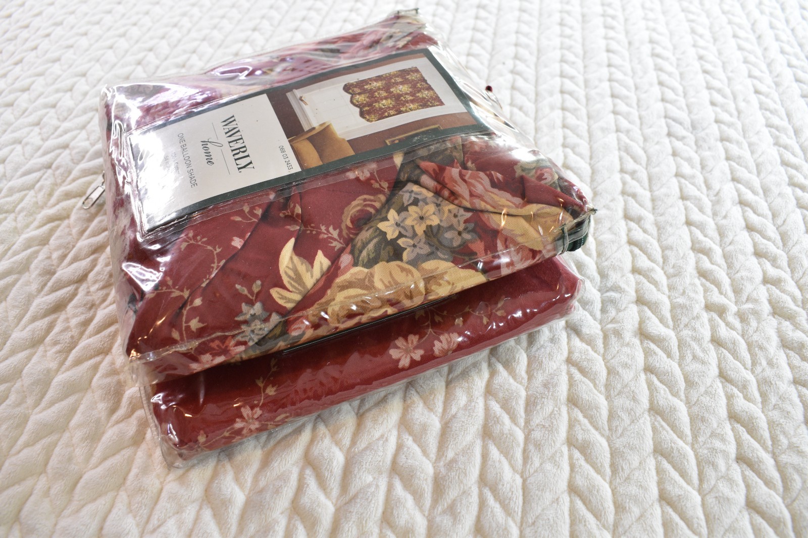 Waverly Home Pair 2 Balloon Shades Cotton 54″ x 63″ Floral Red Cottagecore NEW