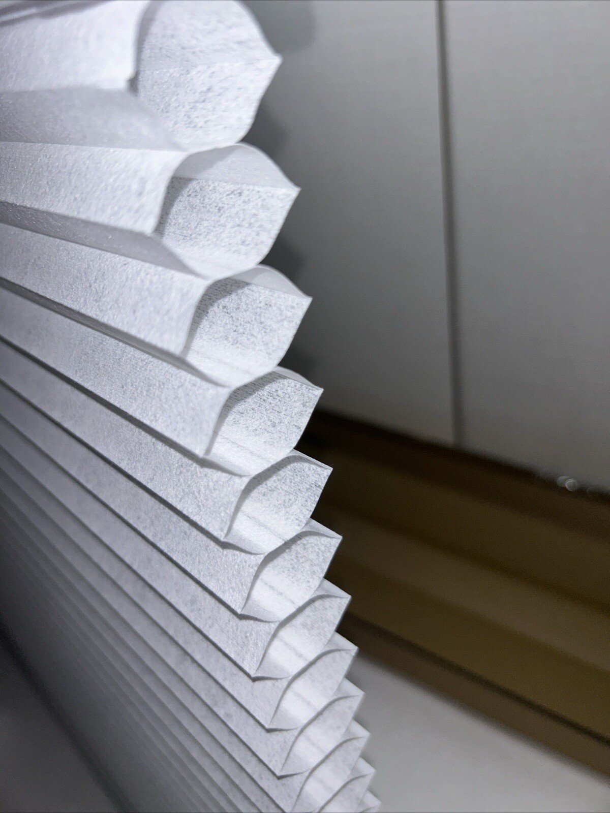 2) Cordless Light Filtering Cellular Shades 30.375” x 48” Snow Drift *2-Pack*