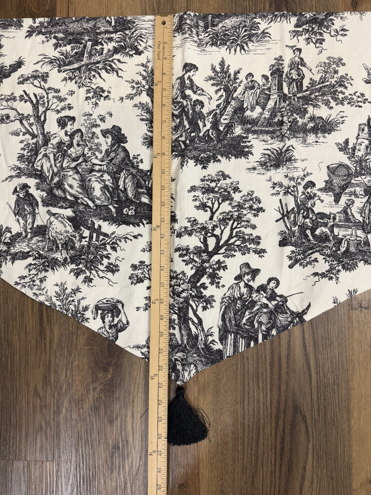 Waverly Country Life Toile Valances Ascot Beige Black Set of 3