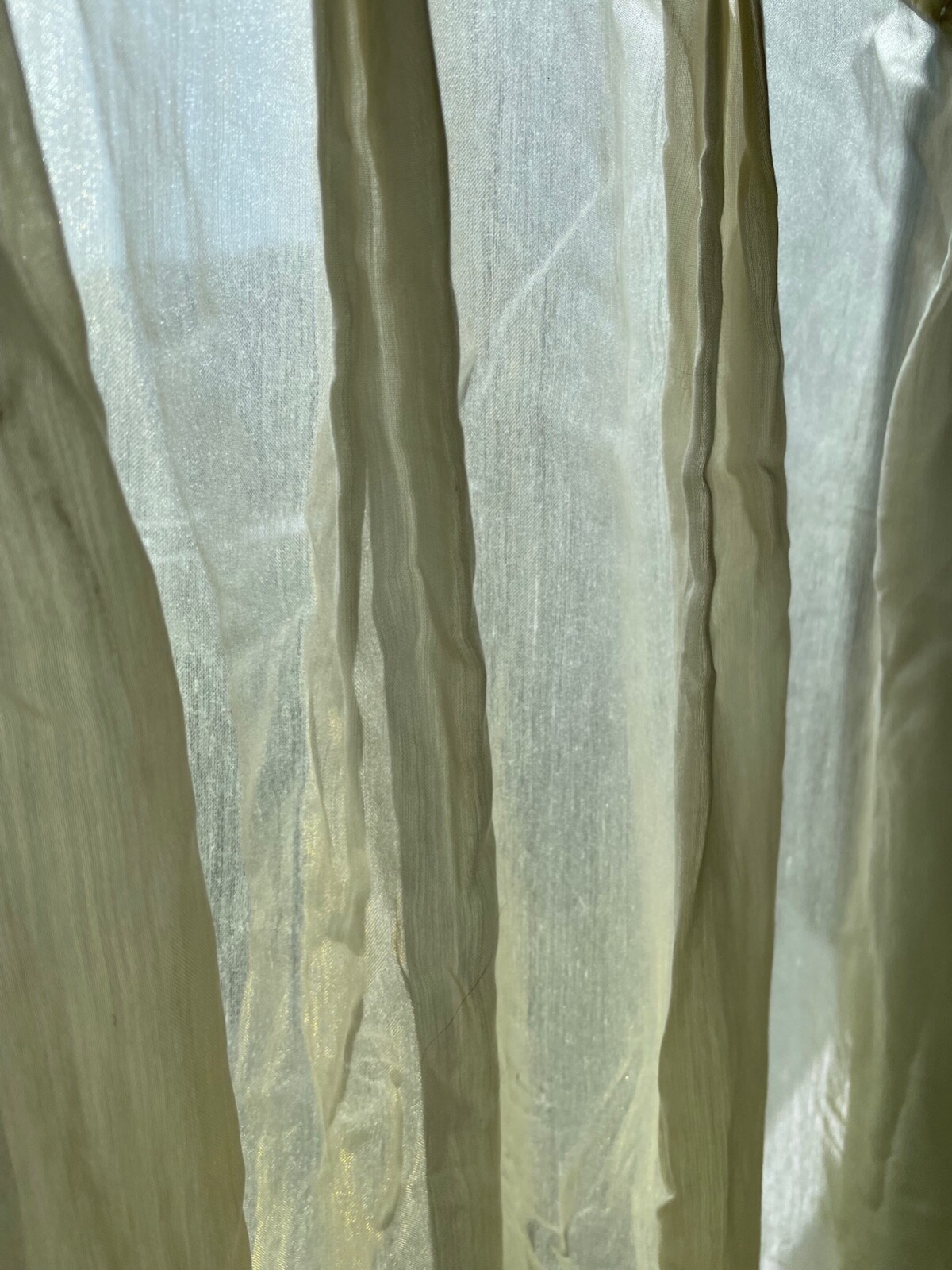 SUPER AAAA HUGE SILK PLEATED DRAPES/CURTAINS. 68 X 81 X 2