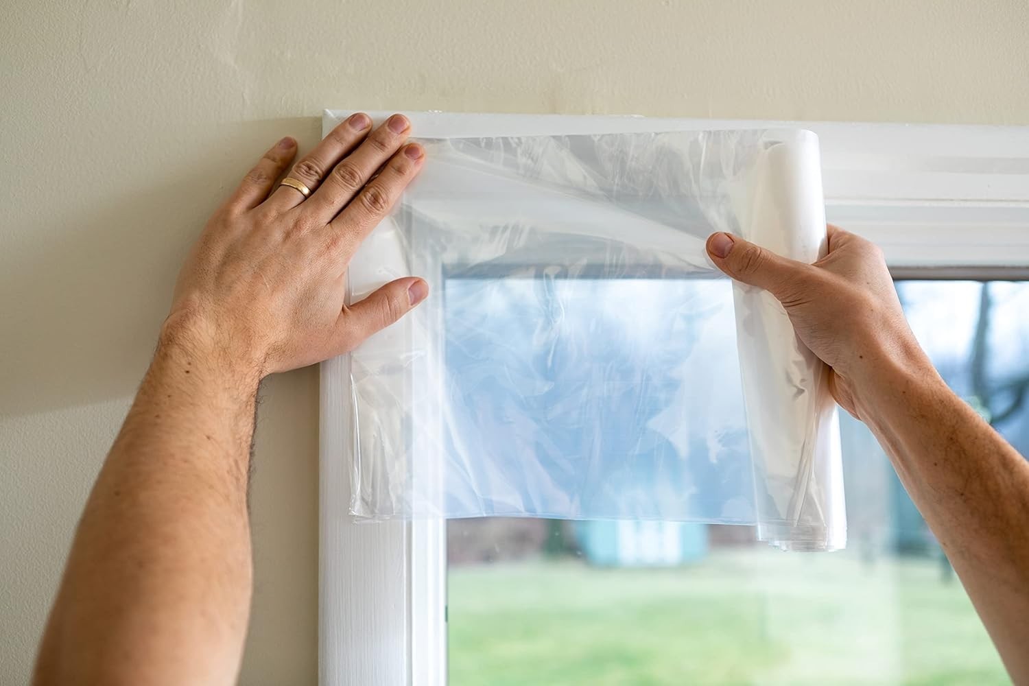 “Energy-Saving Window Seal Kit – Insulate 15 Windows with Simple Heat Shrink Fil