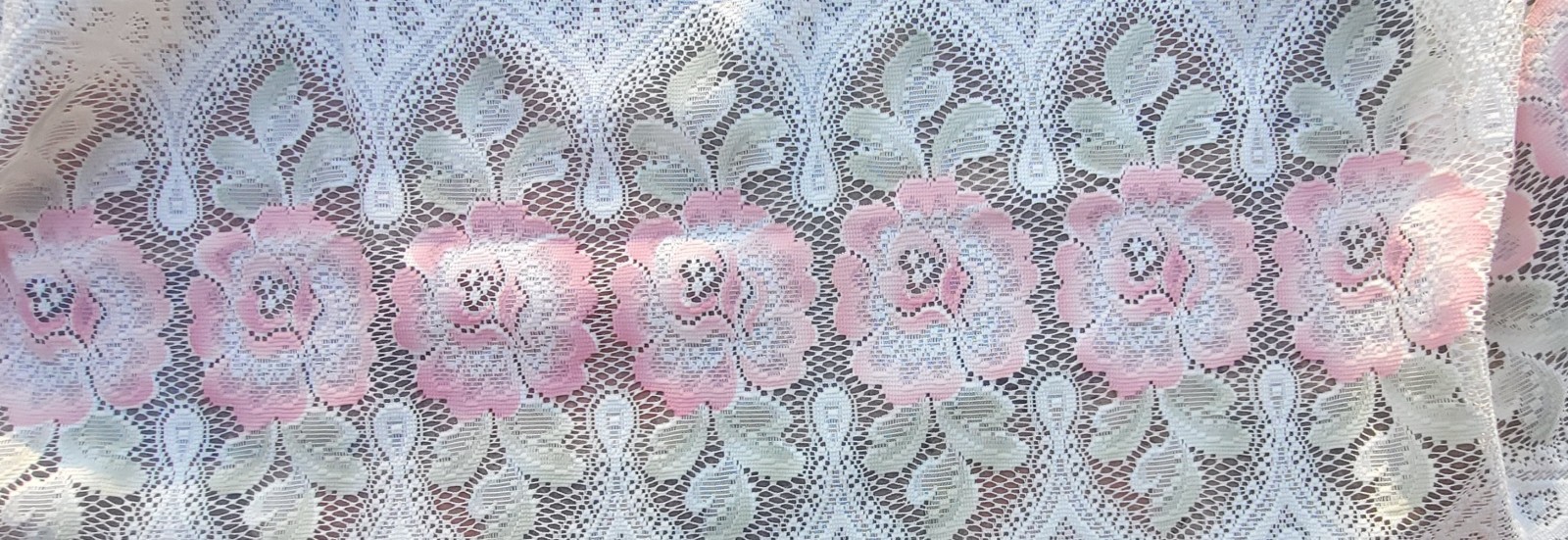 Vtg Lace Scalloped Curtain Valance White W Pink Roses Allong Edge 48” X 22”