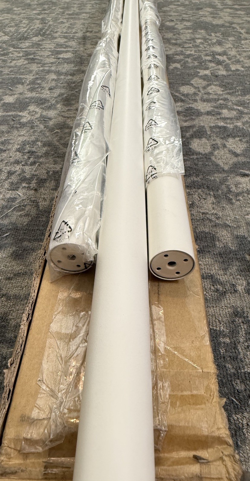 Pottery Barn Standard Curtain Rod & Wall Bracket – 108-144″ – 1.25″ White – New