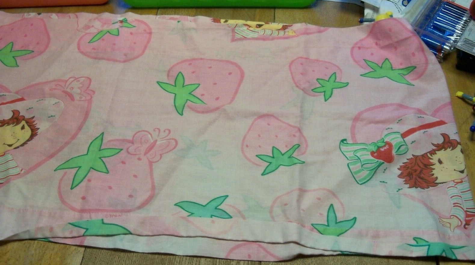 STRAWBERRY SHORTCAKE Window Valance ~ 80 x 16 ~ Some Slight Fading