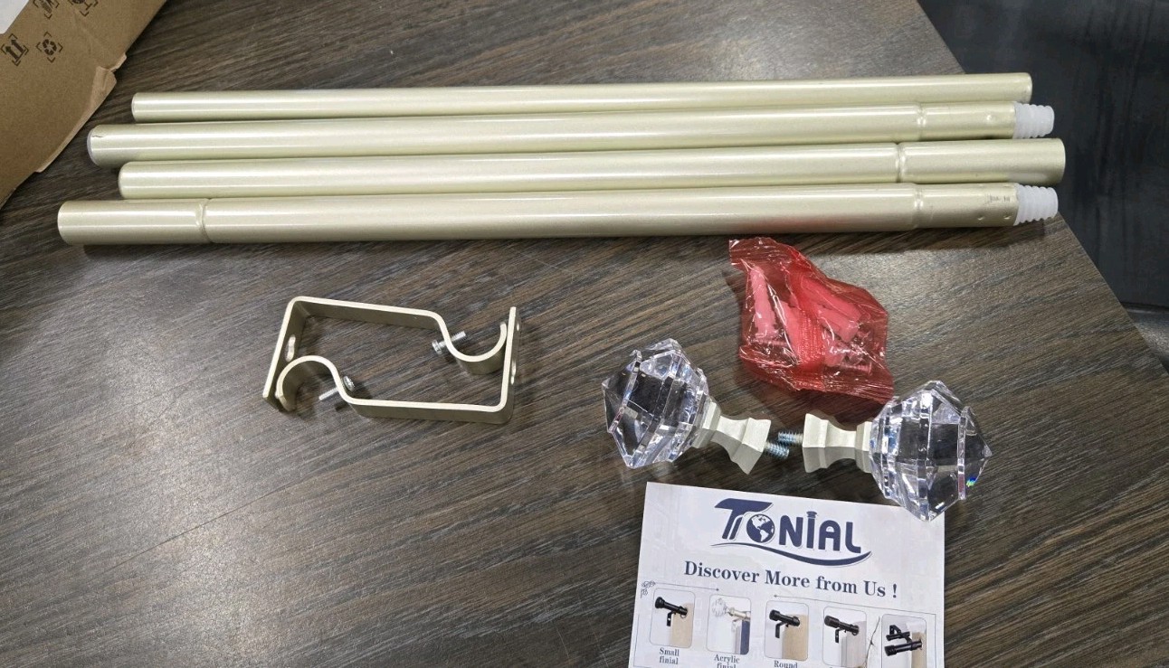 Curtain Rods 32 to 58 Inch(2.6-4.8ft), Telescoping 32-58″ Champagne gold
