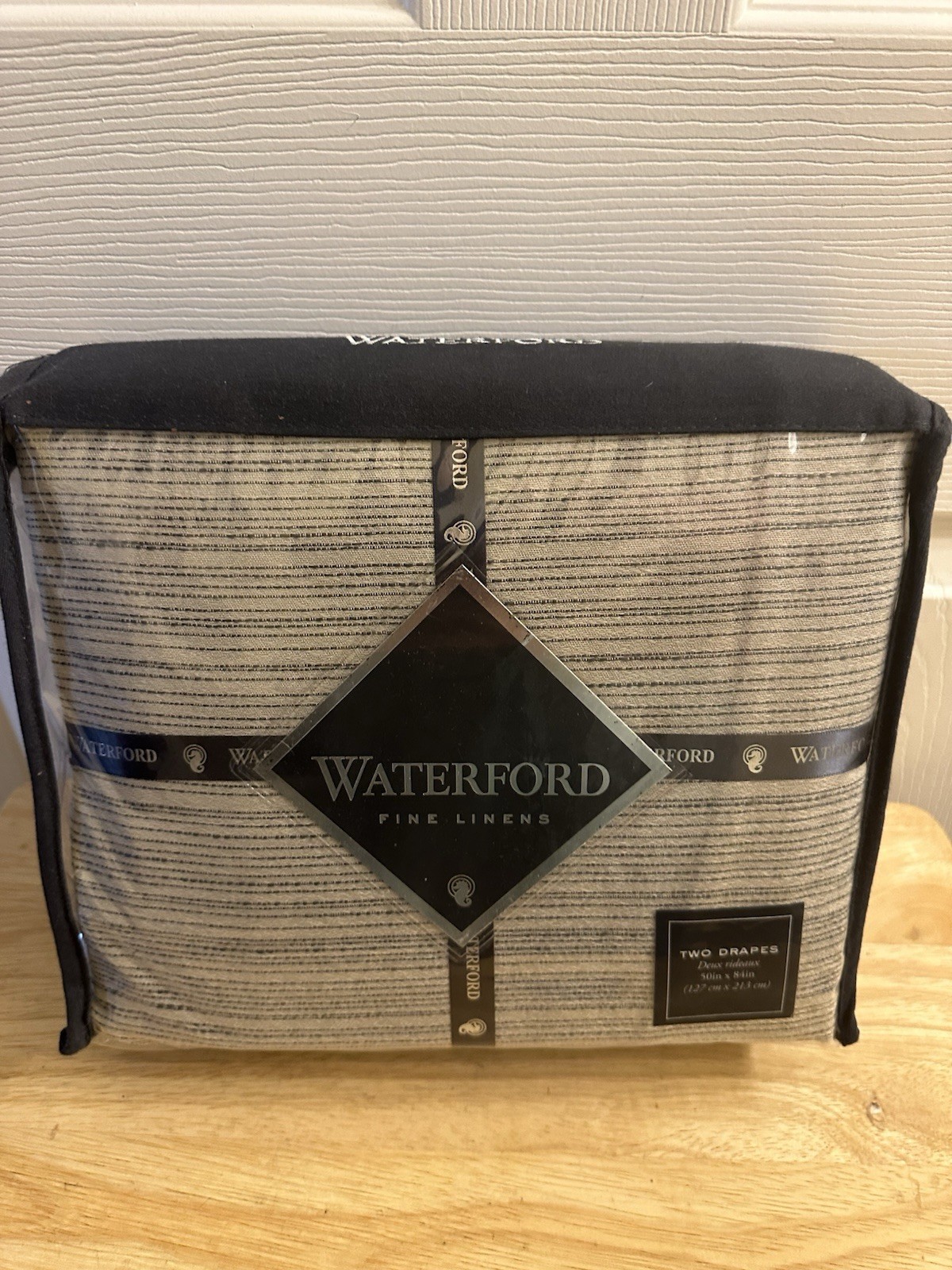 NIP Waterford Fine Linen Bainbridge Linen Two Pole Top Window Drapes 50in X 84in