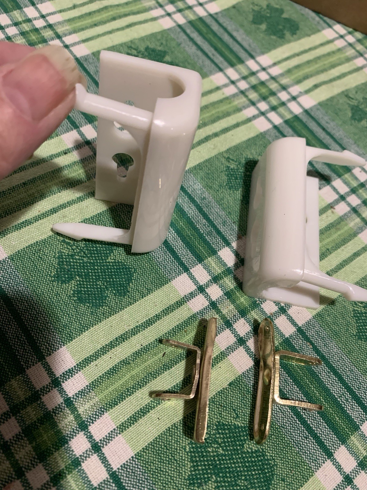 ❤️Inside Mount Curtain Valance Rod Bracket Lot Of End Pieces White Plastic