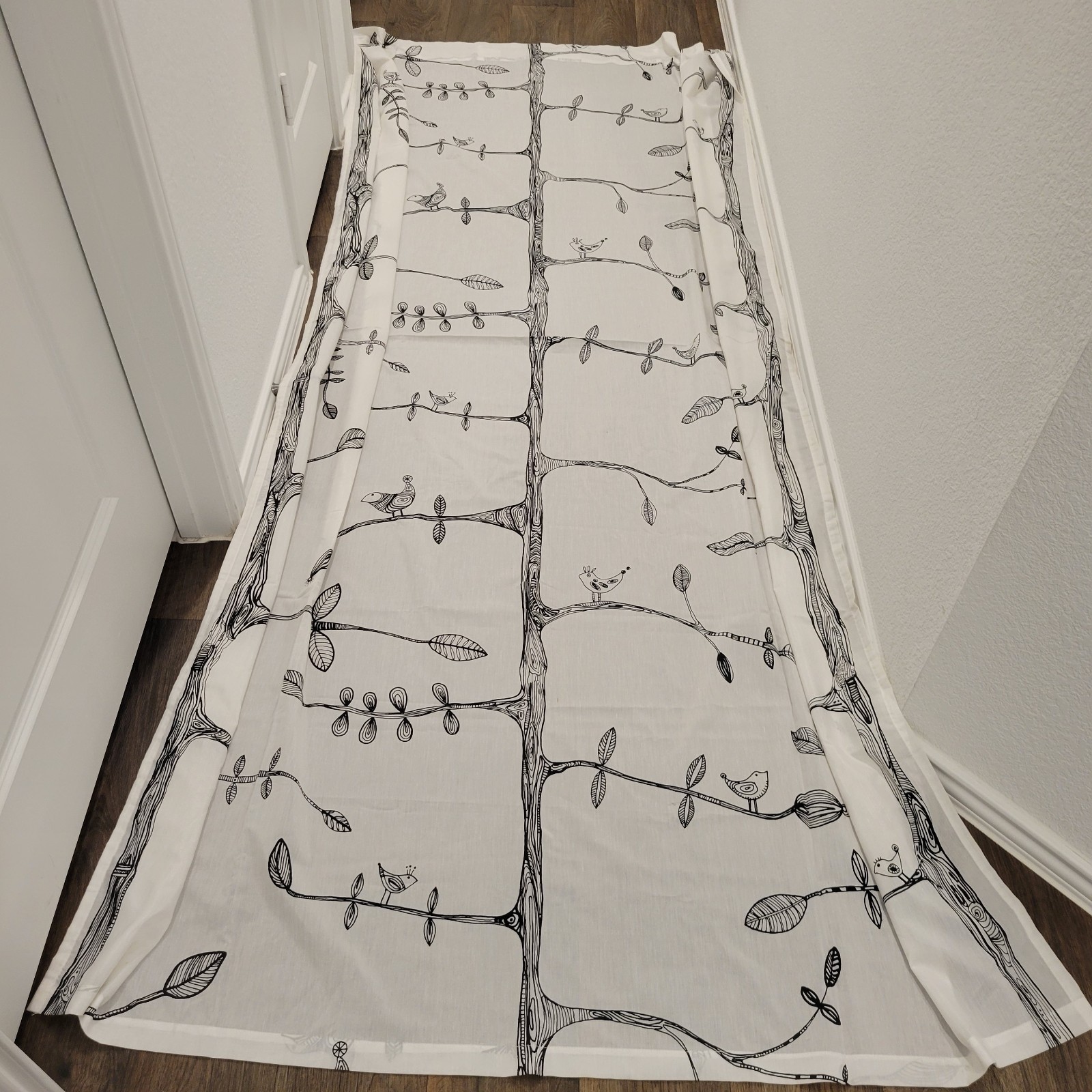 IKEA EIVOR Panel (1) 57×99 WH-BL Bird Tree Kajsa Aronsson Light Filtering