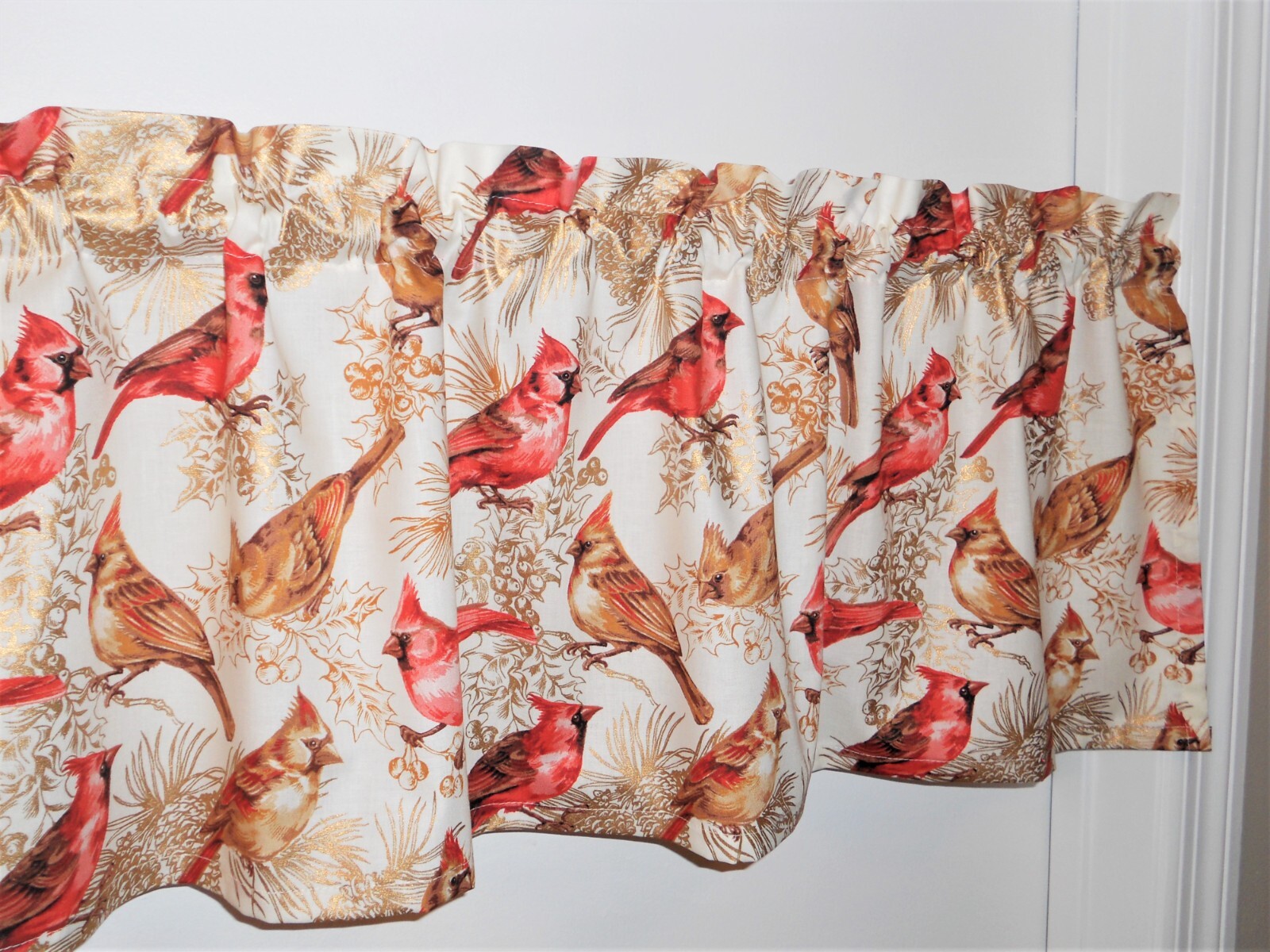 Christmas Curtain Valance Cardinal Holiday Kitchen Red Beige Gold 14″ x 42″