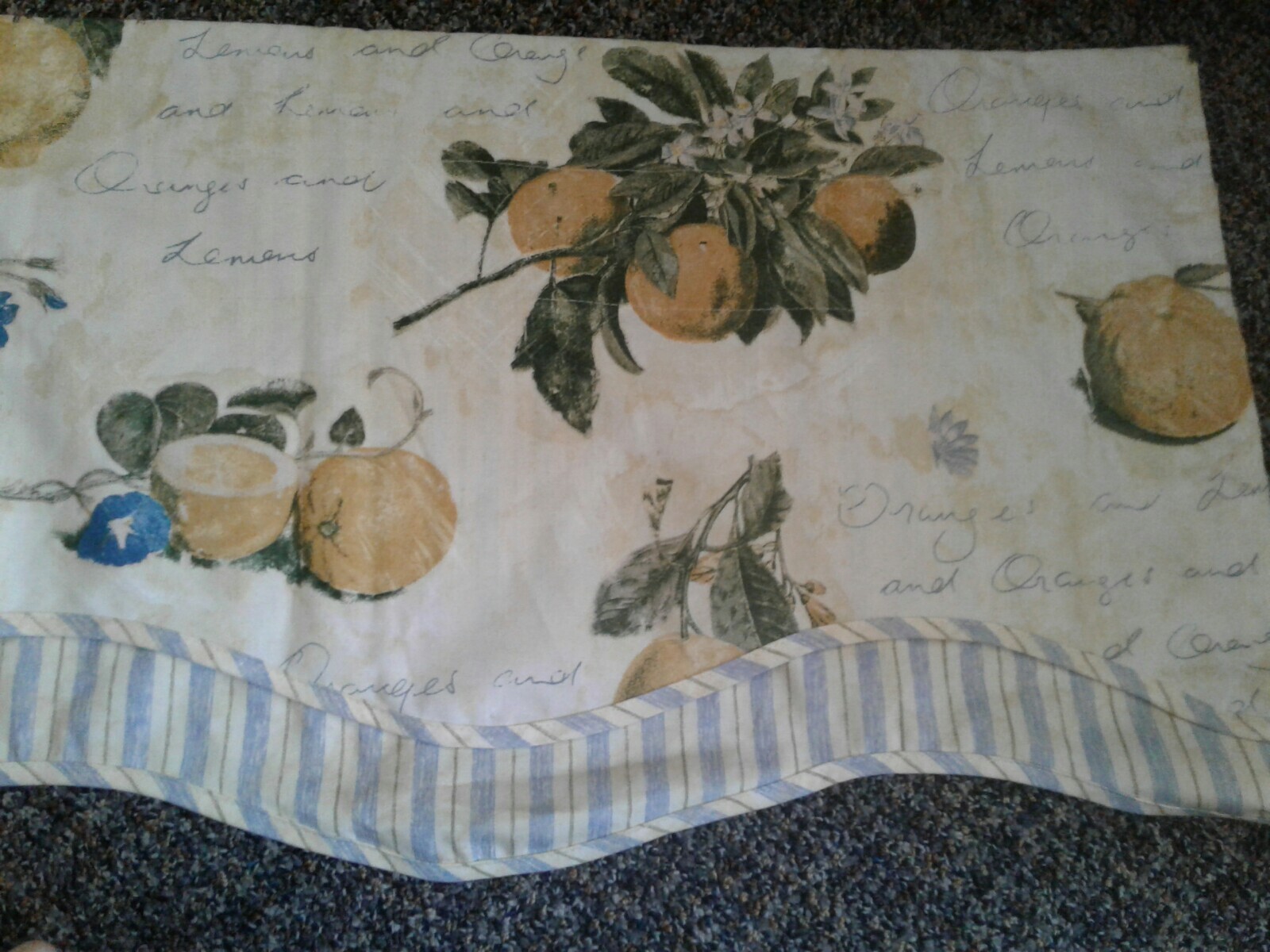 Waverly Valence “Lemons and Oranges” 75″×17″ Scalloped Bottom Cotton Linen EUC