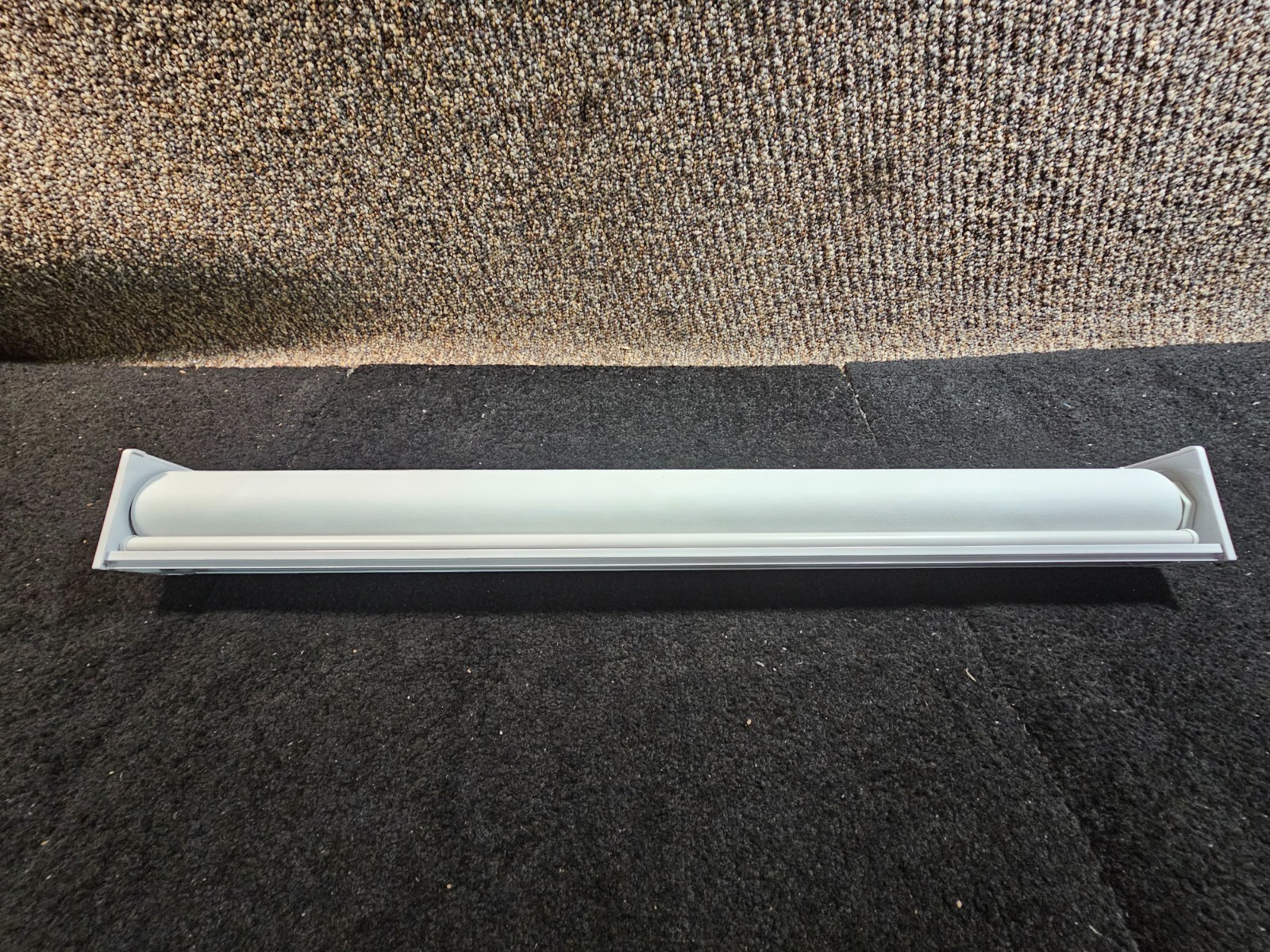 Window Roller Shade, White 30 5/8 x 70 1/2″ For Media Room C25075567-26-1