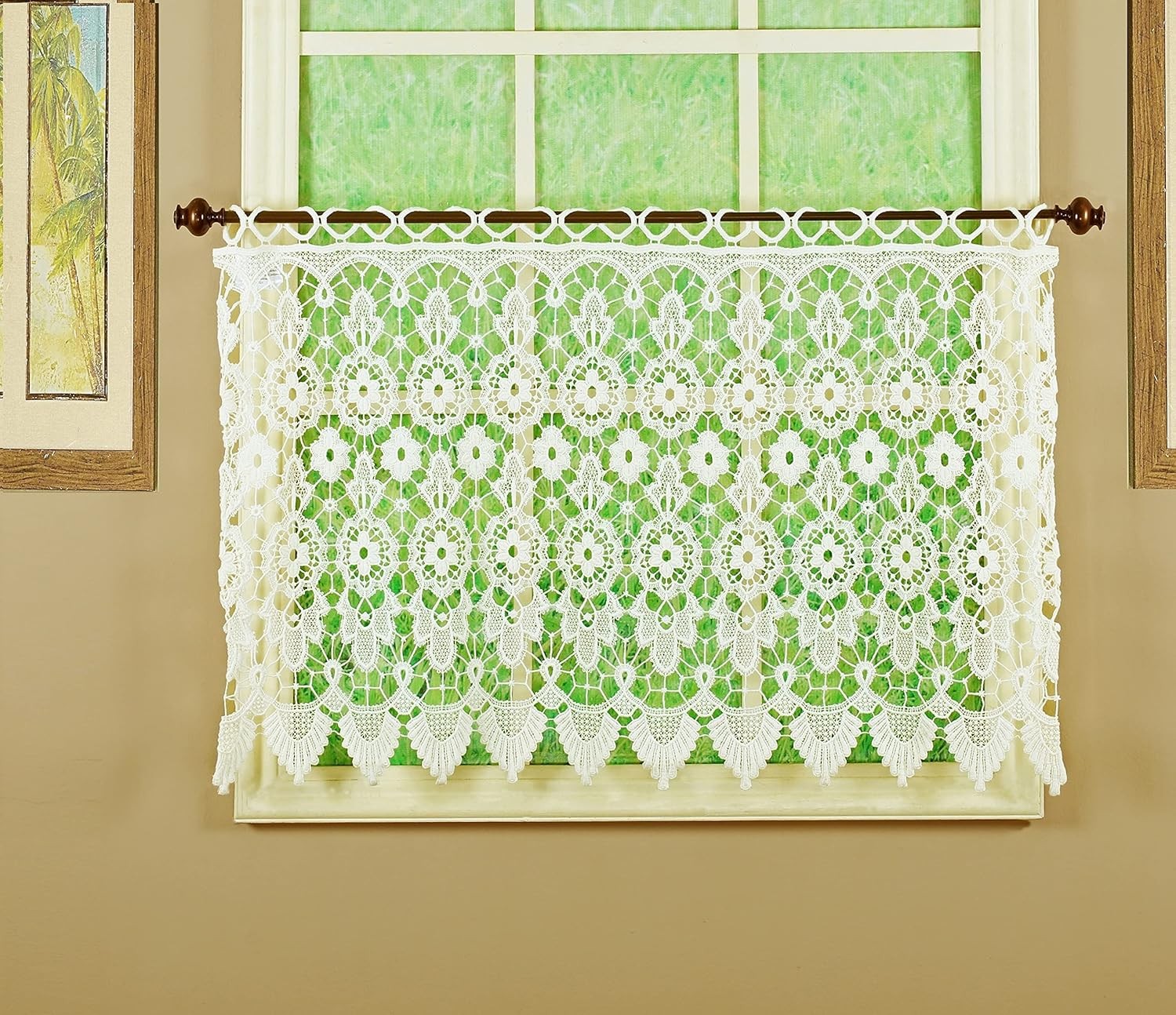 Medallion Macramé Tier 24″,Ecru, 35W x 24L