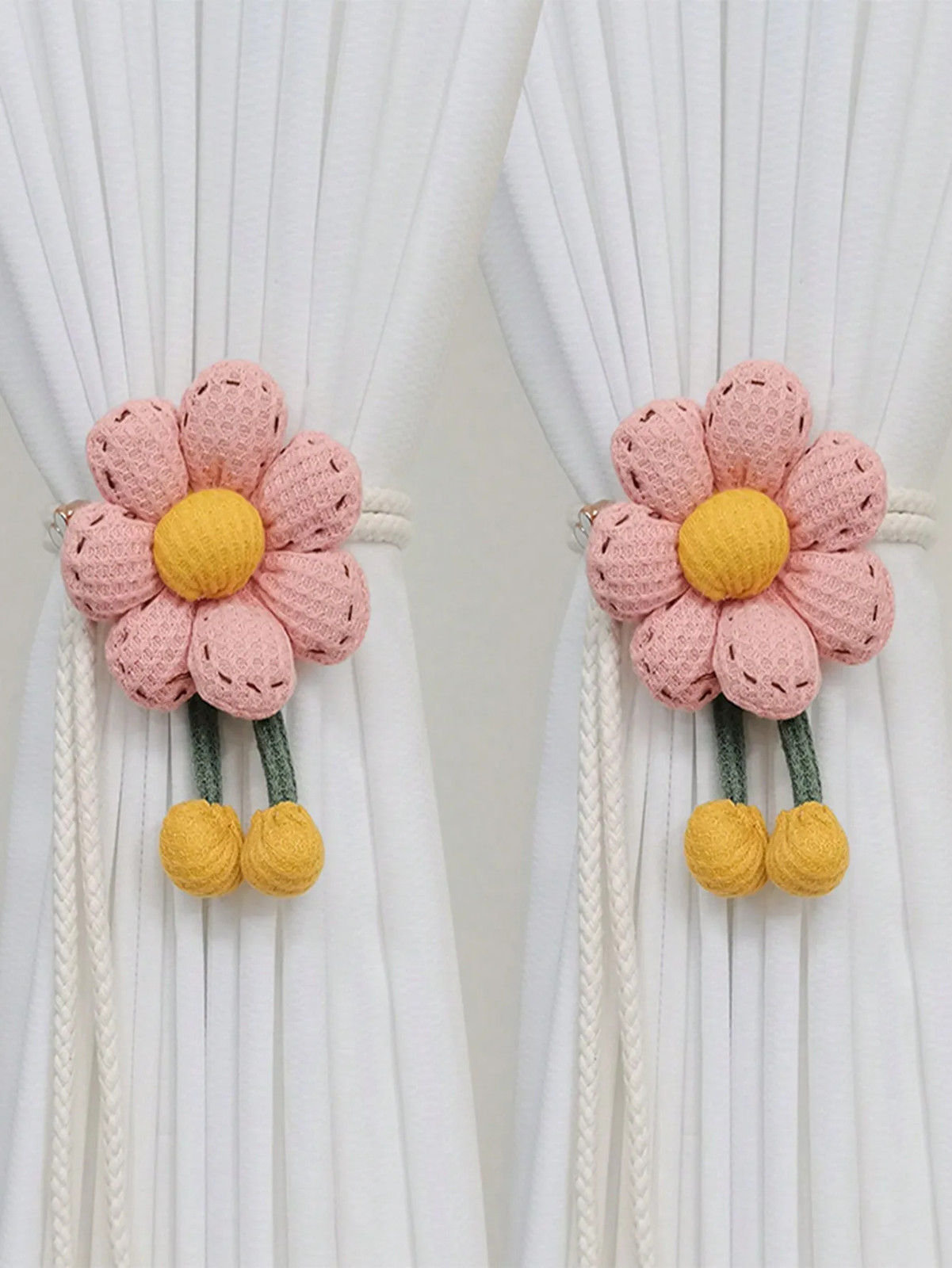 Pair of cartoon flower curtain straps, simple children’s room decoration gauze c
