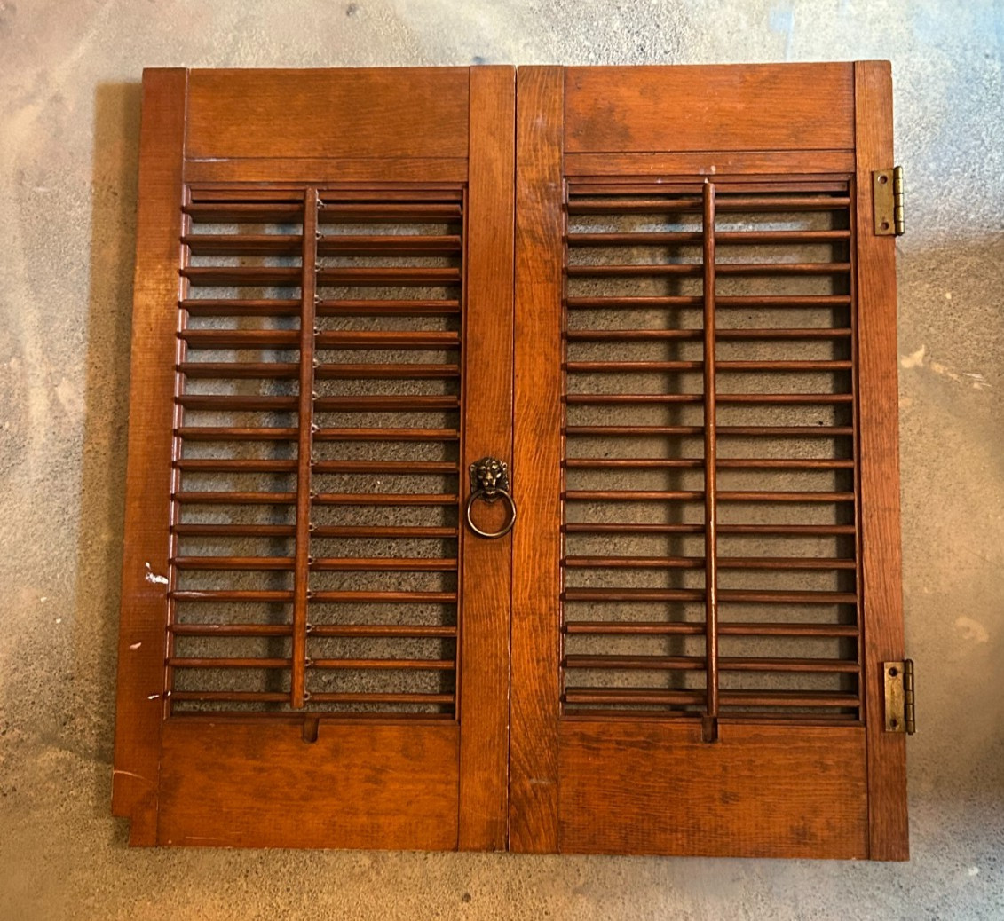 Vintage WOODEN PLANTATION SHUTTER WINDOW Wood Slats Bifold Shutters Louvers 24″