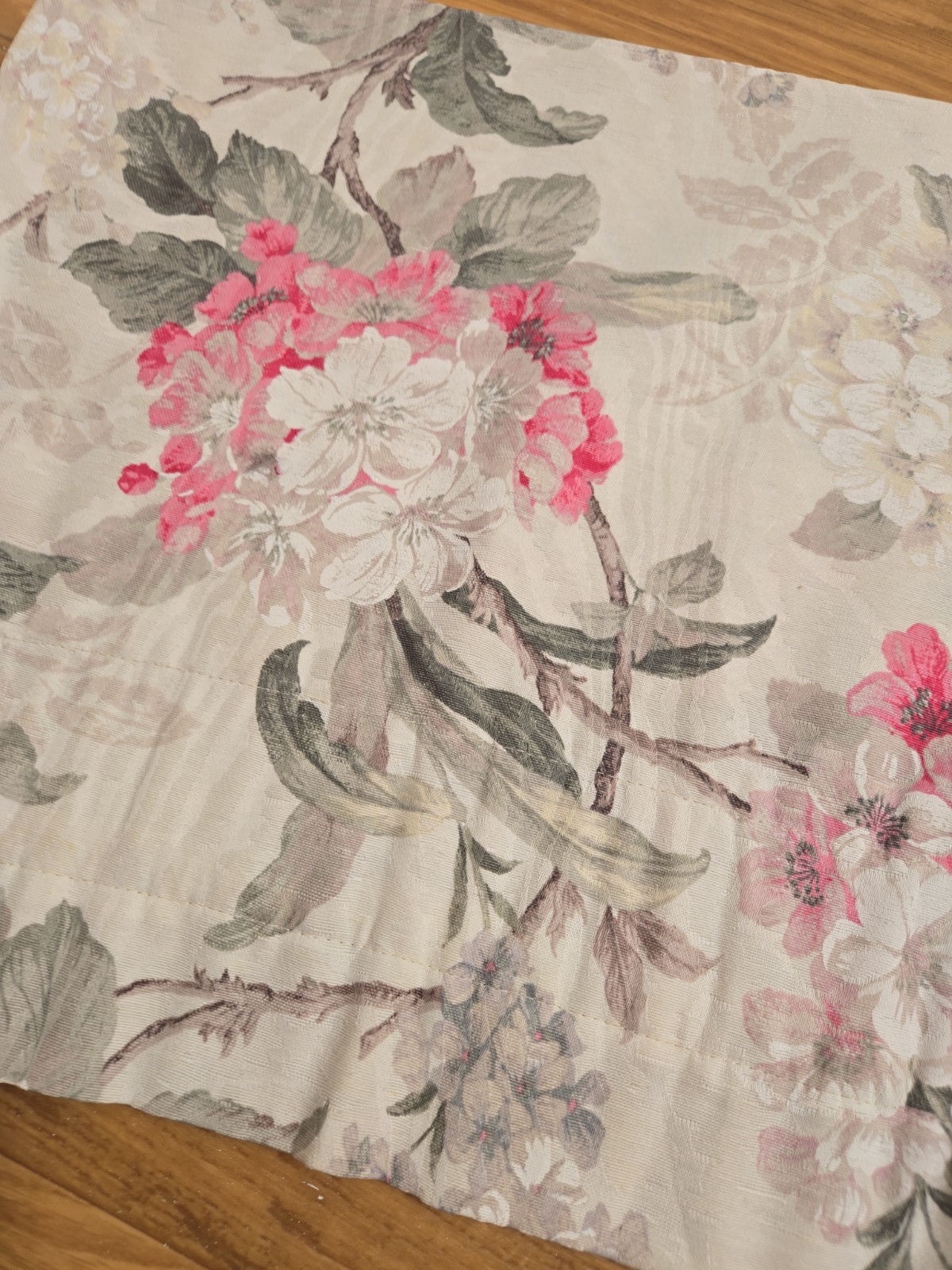 Burlington Curtain Window Valance Floral Beautiful Flowers LISTING: V5