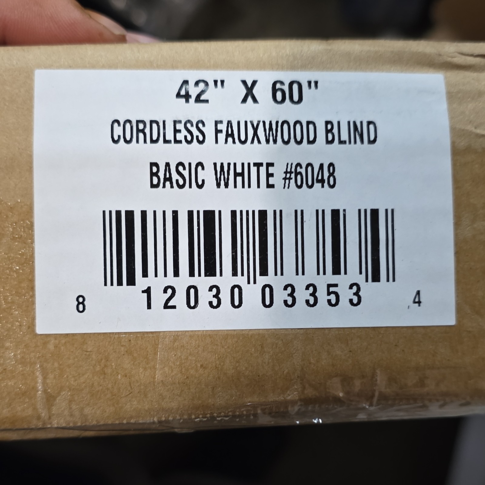 Cordless Faux Wood Blind Basic White 42 x 60 in Solid Pattern MPN 6048
