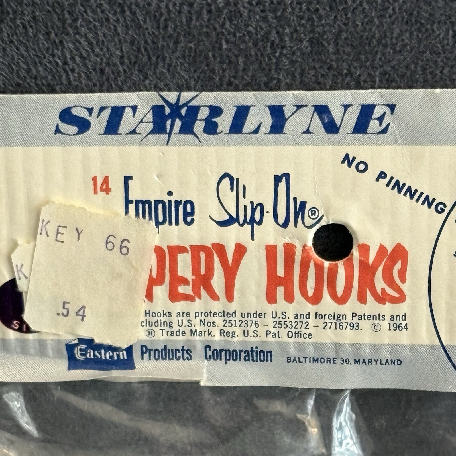 Starlyne Empire Slip-On Drapery Hooks No 4726 NOS 1964 Eastern Products Vintage