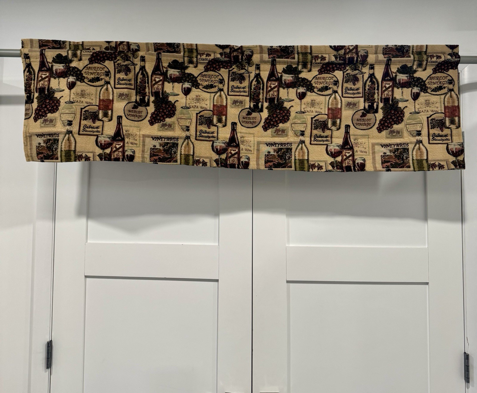 Tapestry Valance Rod Pocket Window Valance multi color Wine & Grapes set of 2