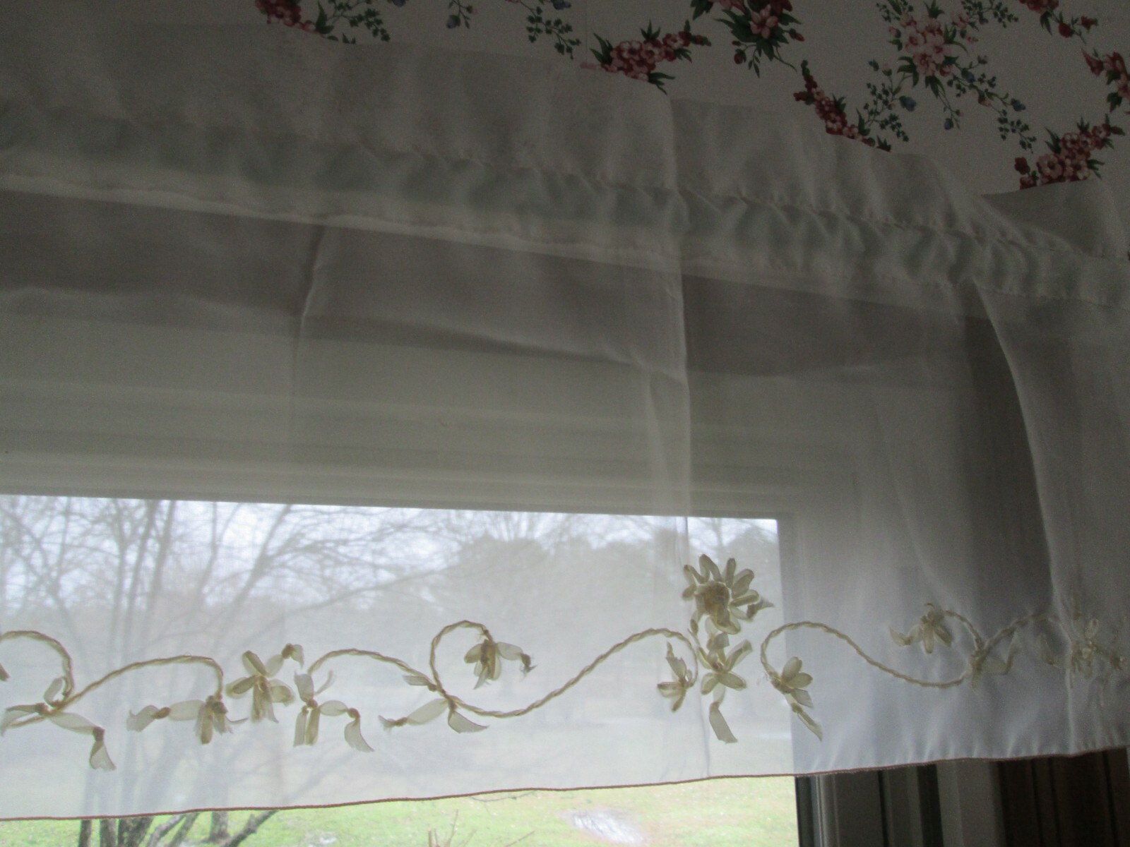 L 60″ x W 13″ Sheer Rod Pocket Valance with Ribbon Embroidery