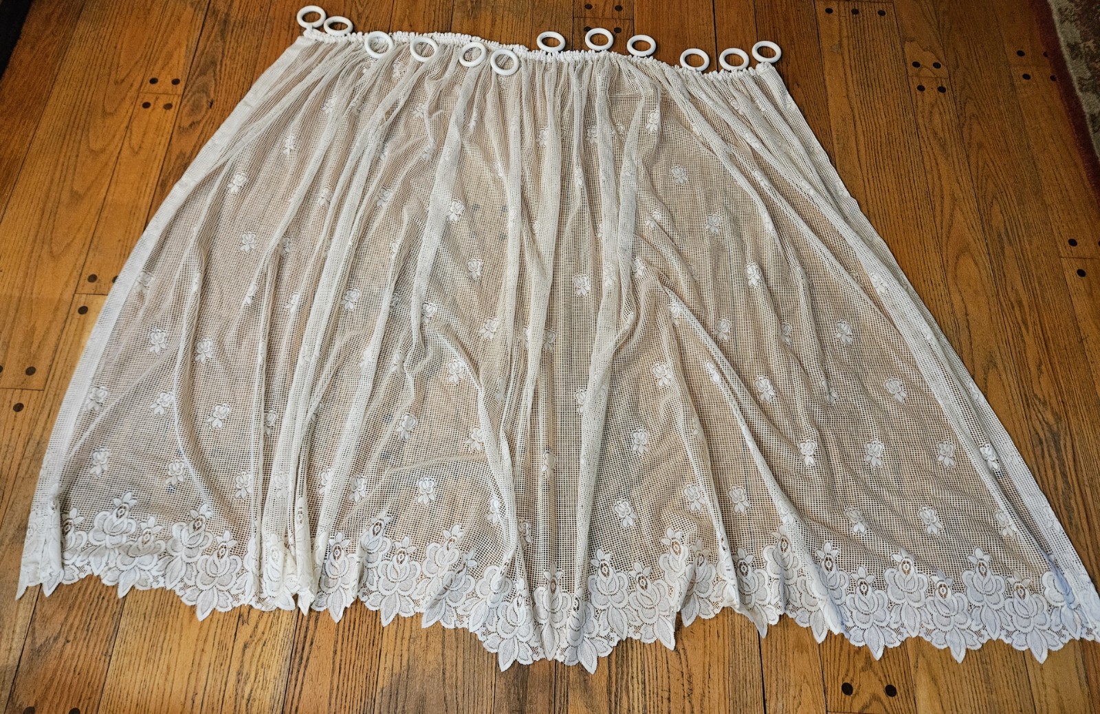 Vtg Off White Sheer Floral Lace Pattern (3) Curtain Panels 46″W*x56″L with Rings