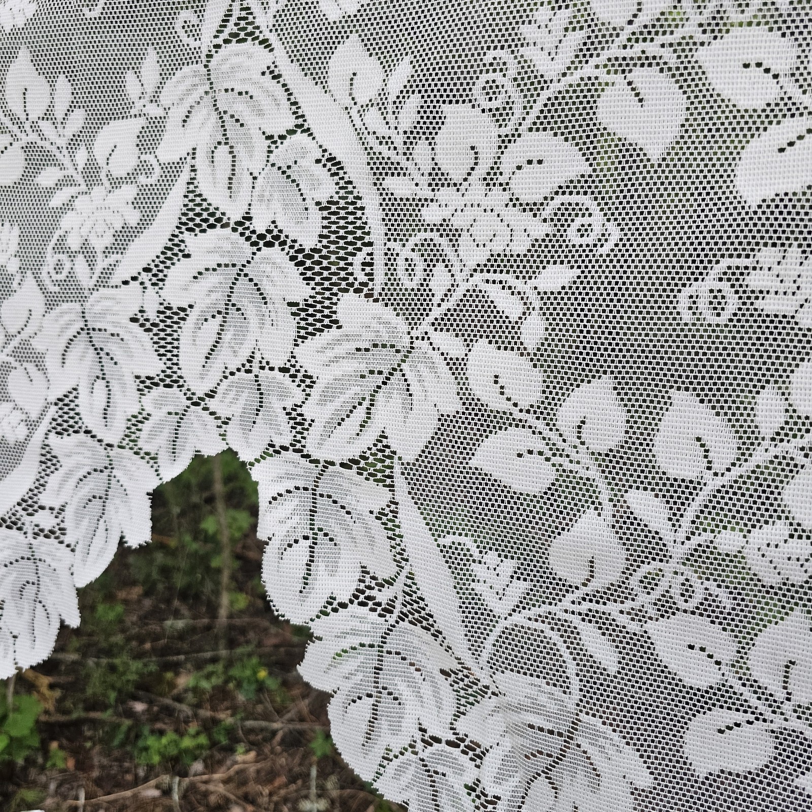 Vintage Ivory White Floral Lace Curtain Valance Scalloped Edge USA 70 x 36