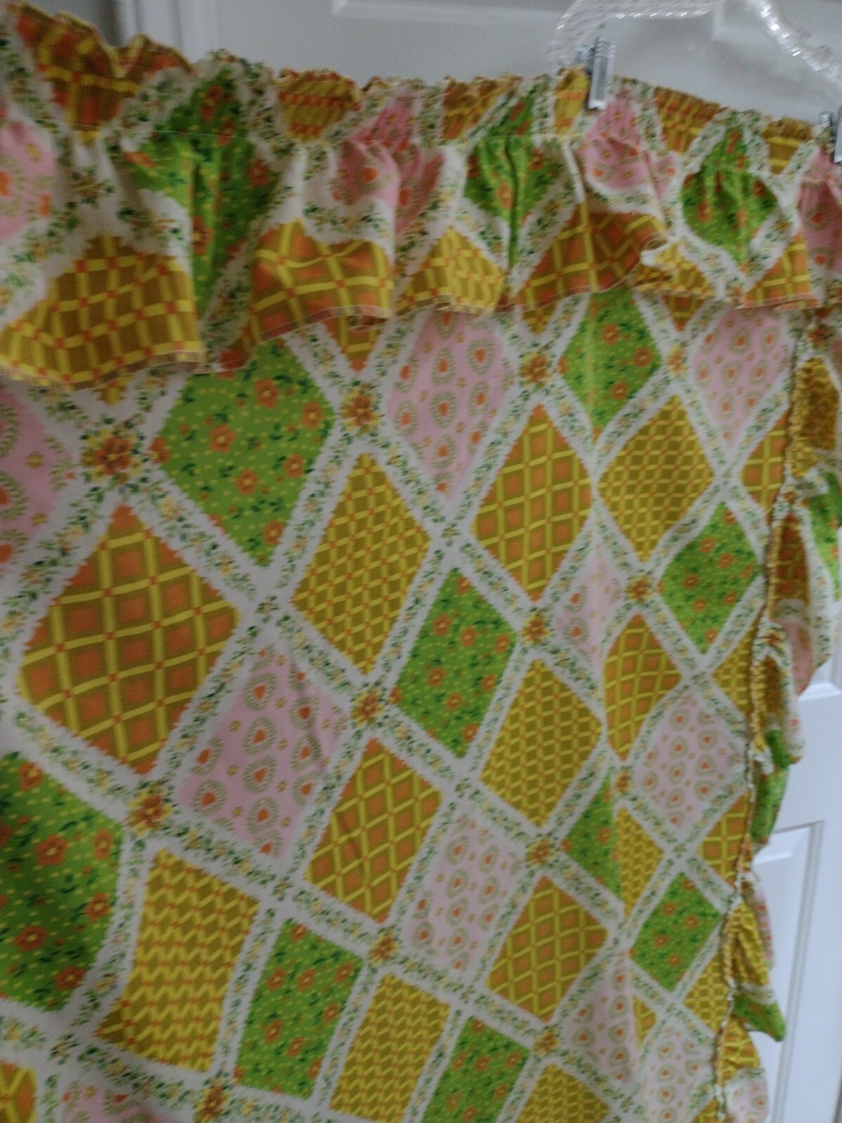 Vintage 1980’s Patch Style Fabric One Curtain Panel Ruffled /Rod Pocket Patches