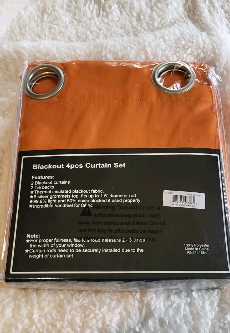 Serenta Blackout 4pcs Curtain Set