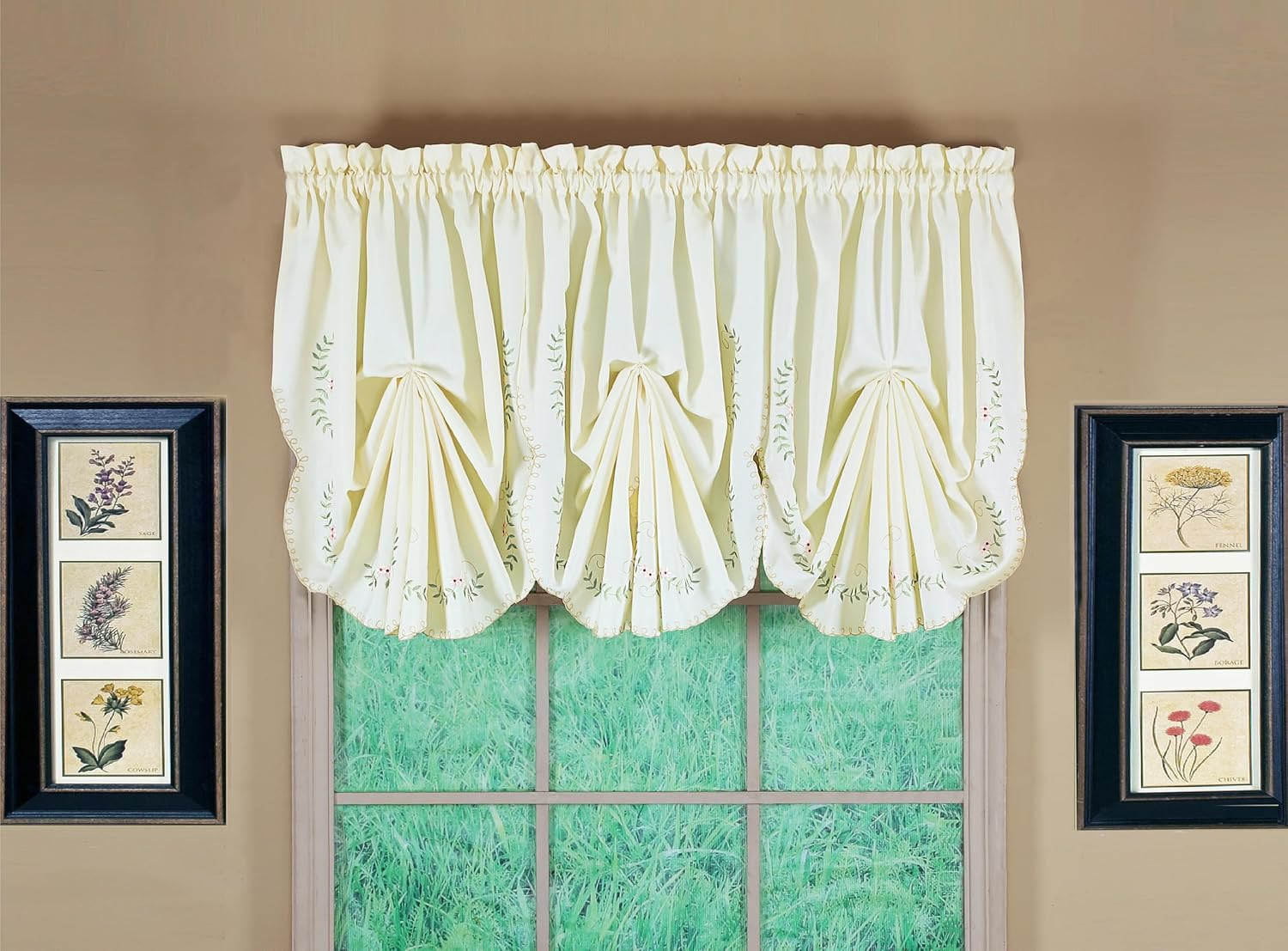 , Forget-Me-Not Fan Insert, Ecru/Rose, 30″ W X 40″ L
