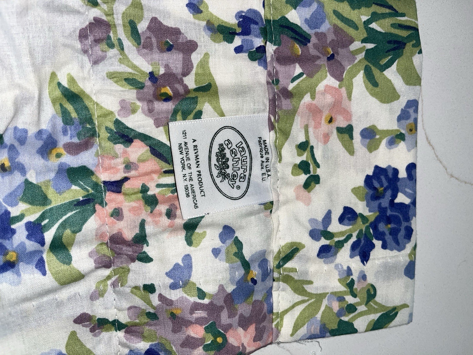 Vintage LAURA ASHLEY Blue Purple Stocks Floral Valance 17 3/4×42 1/4” Used
