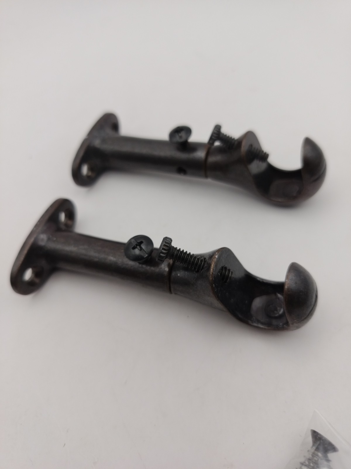 6 Adjustable Curtain Rod Holders 3.75–5″ Steel JM Fit 5/8″ Rod – Some Screws