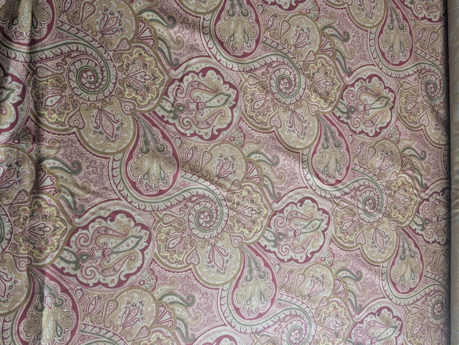 Waverly Paddock Shawl Valance. 100% Cotton. Fabric By The Yard . 55″ Wide